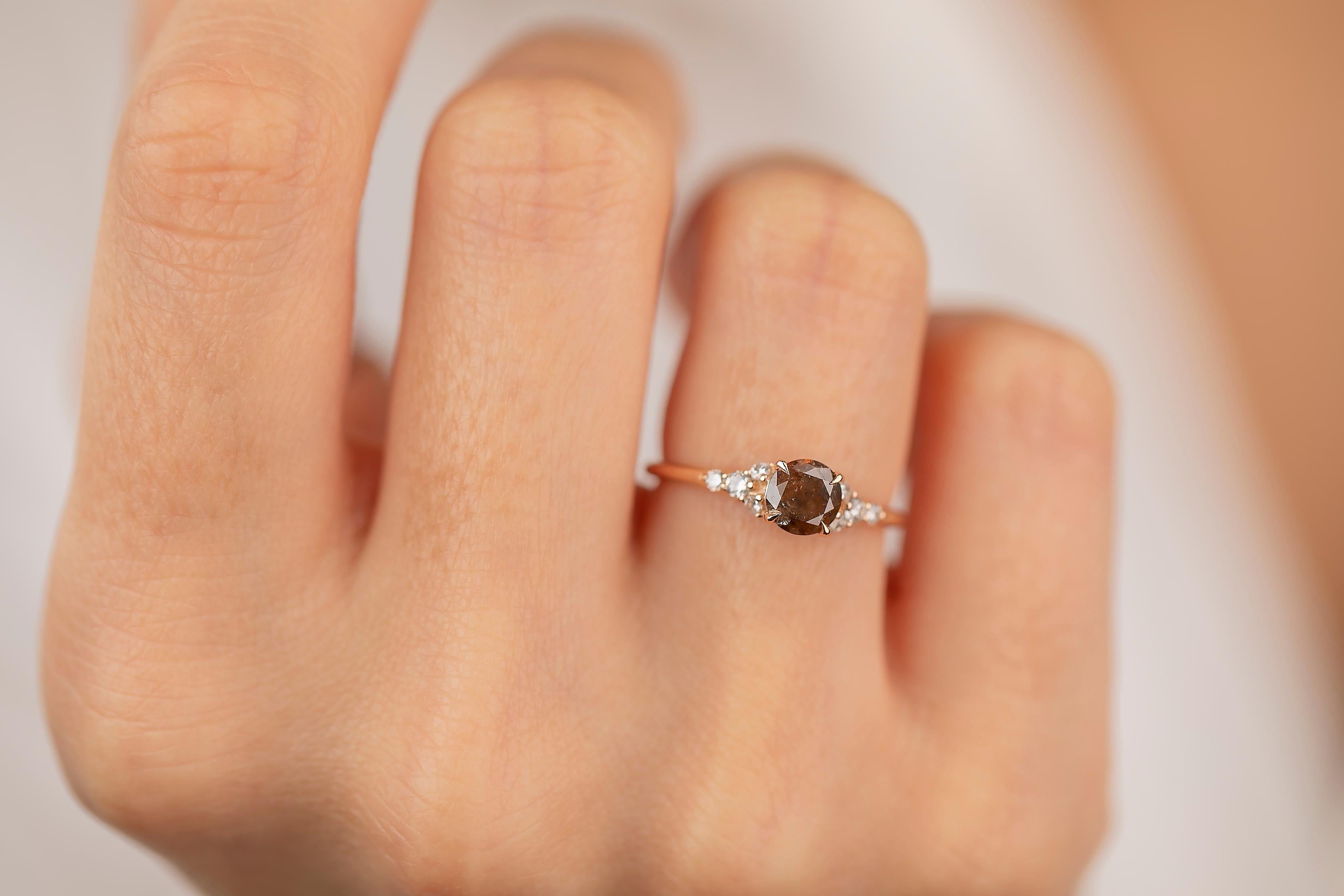 Karat 0,68 Karat Gold Salz- und Pfeffer-Diamant-Verlobungsring Solitär () 4