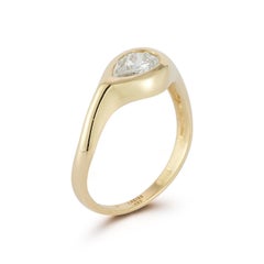 14K Gold 0.75 ct. tw. Lab Grown Tear-Drop Diamond Pinky Ring