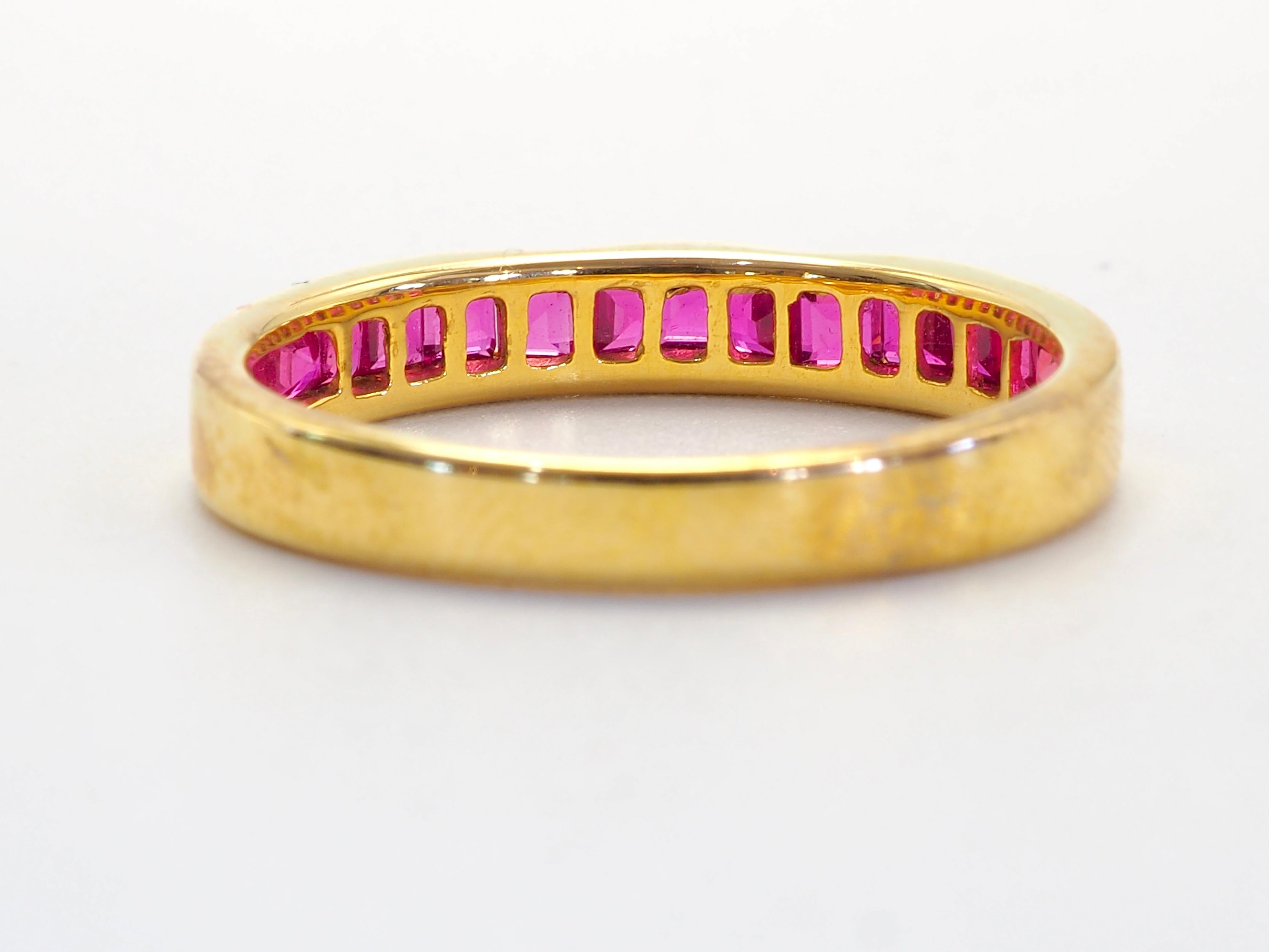 Square Cut 14K Gold 0.89ct Squared Pinkish Red Ruby Vintage Band Ring