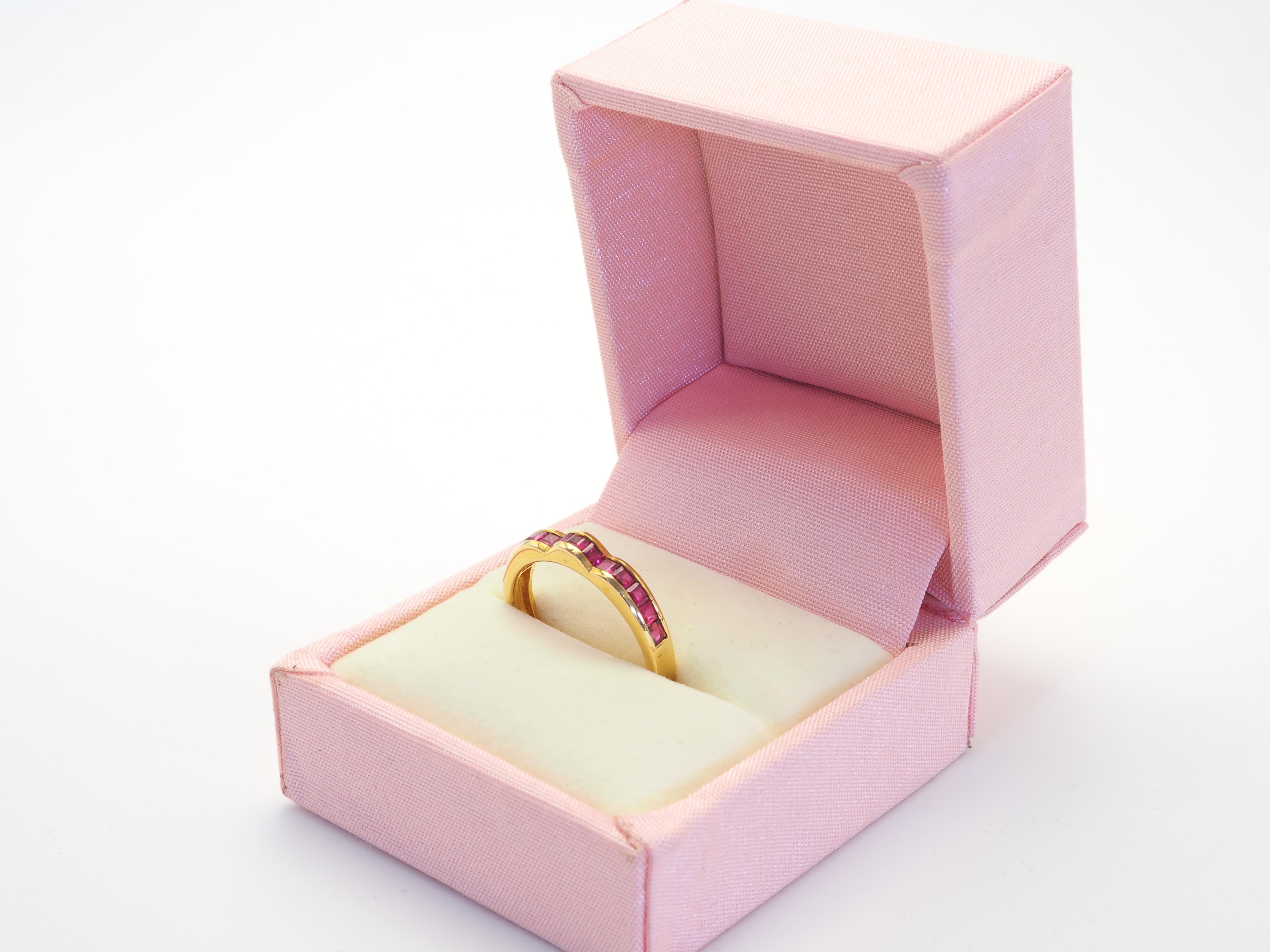 14K Gold 0.89ct Squared Pinkish Red Ruby Vintage Band Ring 2