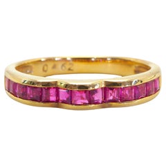 14K Gold 0.89ct Squared Pinkish Red Ruby Vintage Band Ring