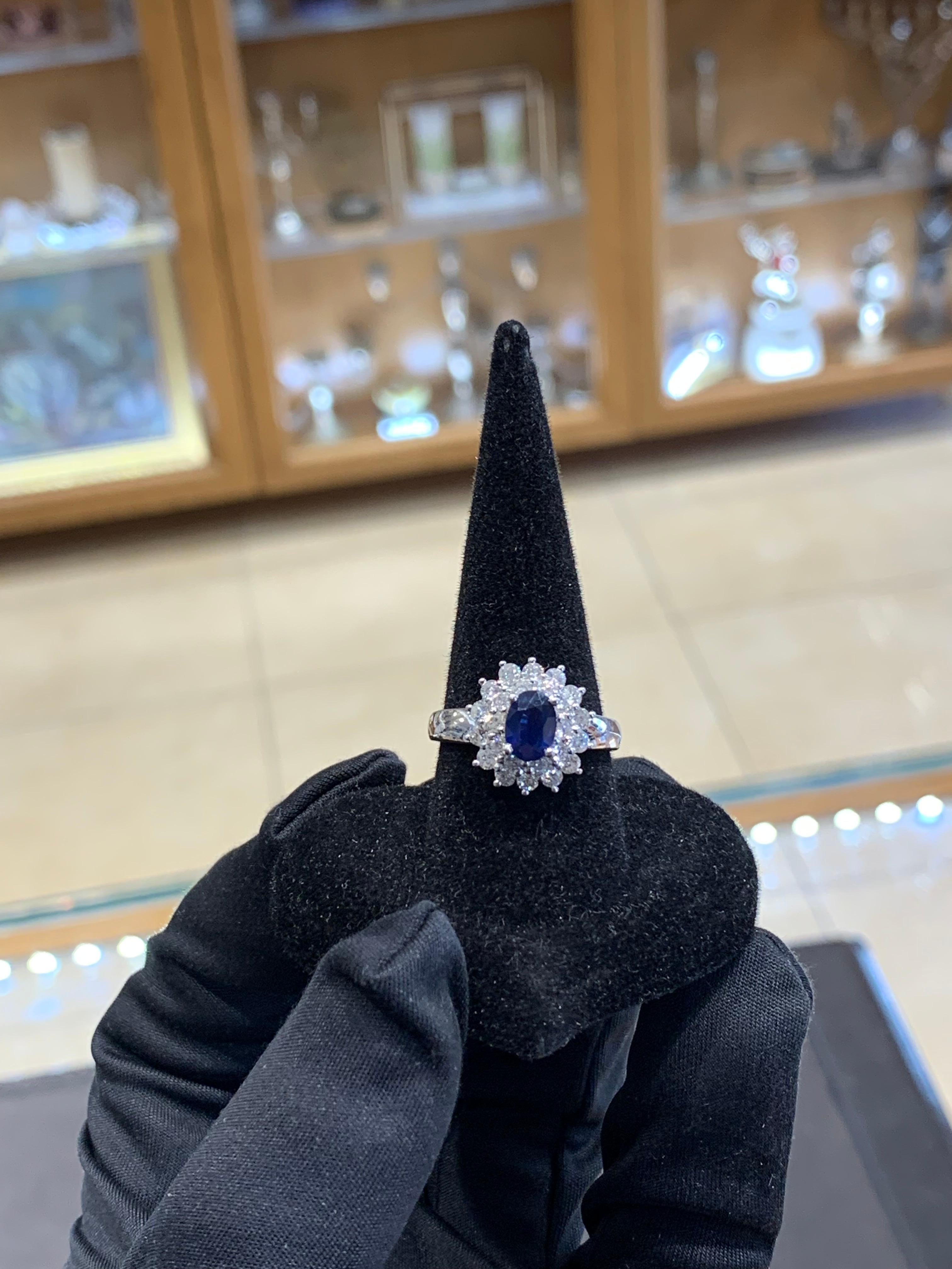 Beautifully Hand Crafted 14k White Gold Blue Sapphire & Diamond Ring.
Amazing Shine, Incredible Craftsmanship.
Great Statement Piece.
Approximately 1.05 Carat Blue Sapphire.
Approximately 0.80 Carats Of Diamonds.
Only The Best Quality Stones. Nice &