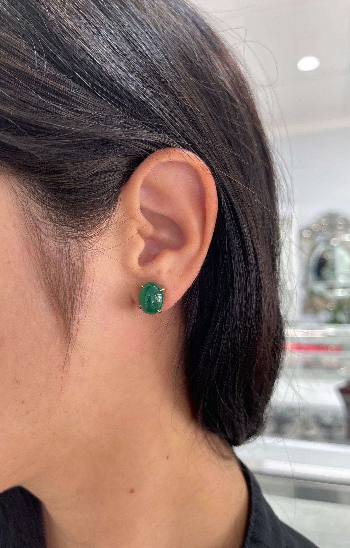 14K Gold 10.90tcw Oval Cut Emerald Cabochon Stud Earrings For Sale 2