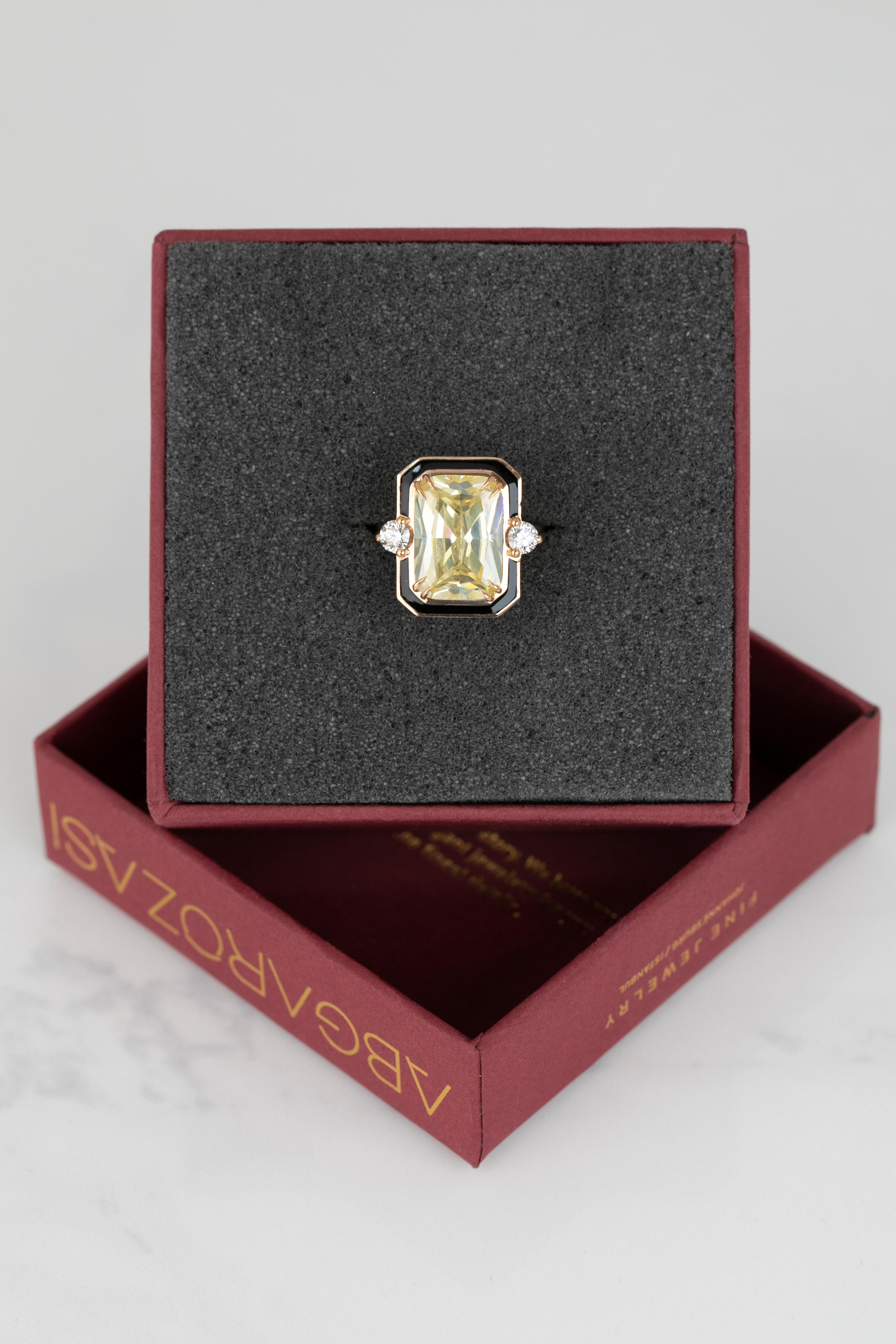 For Sale:  14K Gold 10.98 Ct Fancy Topaz & Diamond Black Enameled Cocktail Ring 9