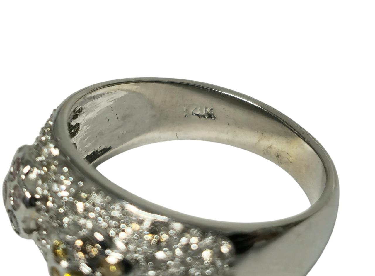 14K Gold, 1.10ct, White, Yellow and Pink Diamond Ring In Excellent Condition For Sale In Miami, FL