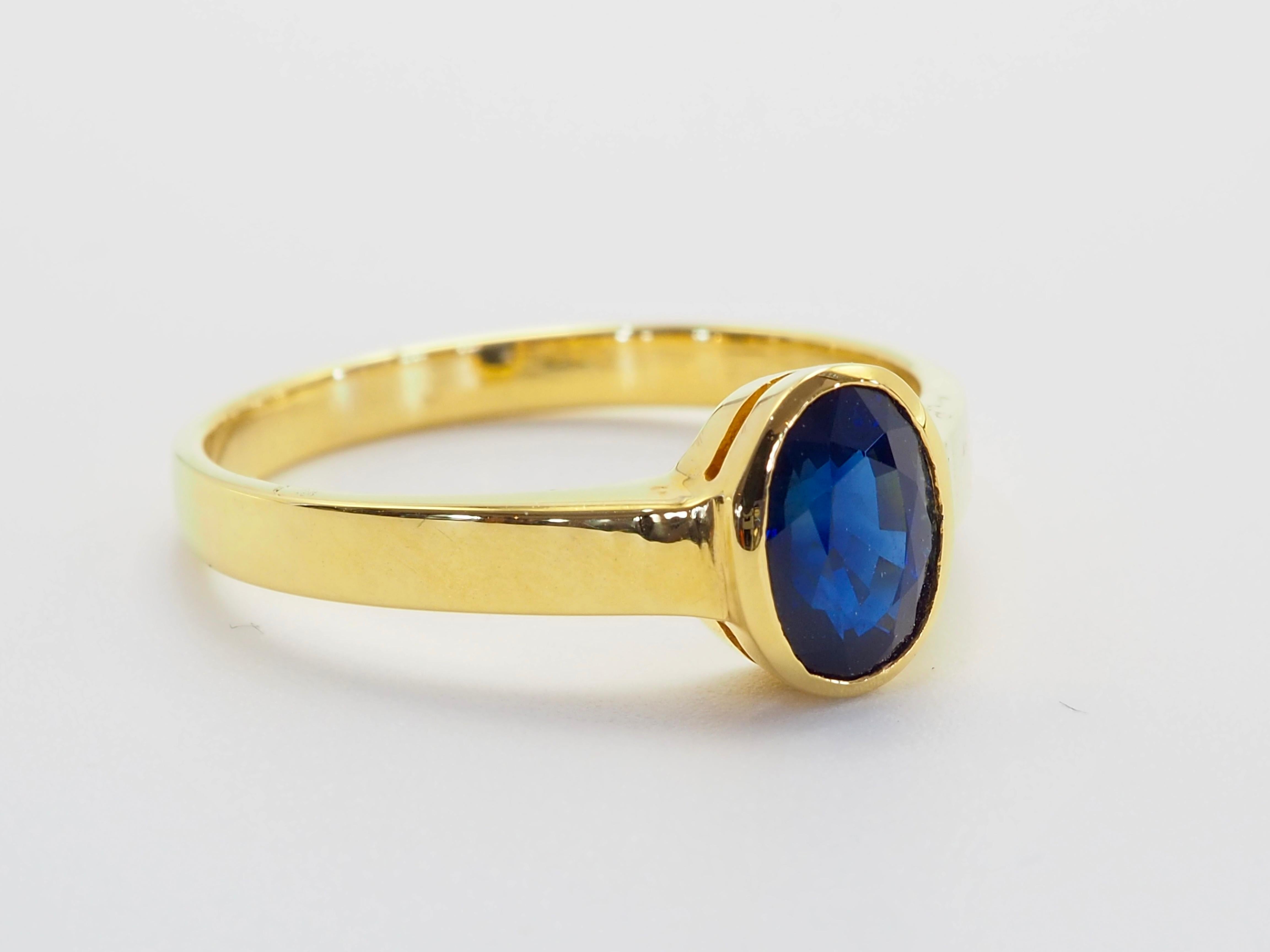 14K Gold 1,20ct Oval Blauer Saphir Lünette Solitär Verlobung, Band Ring, 7,25 im Zustand „Hervorragend“ im Angebot in เกาะสมุย, TH