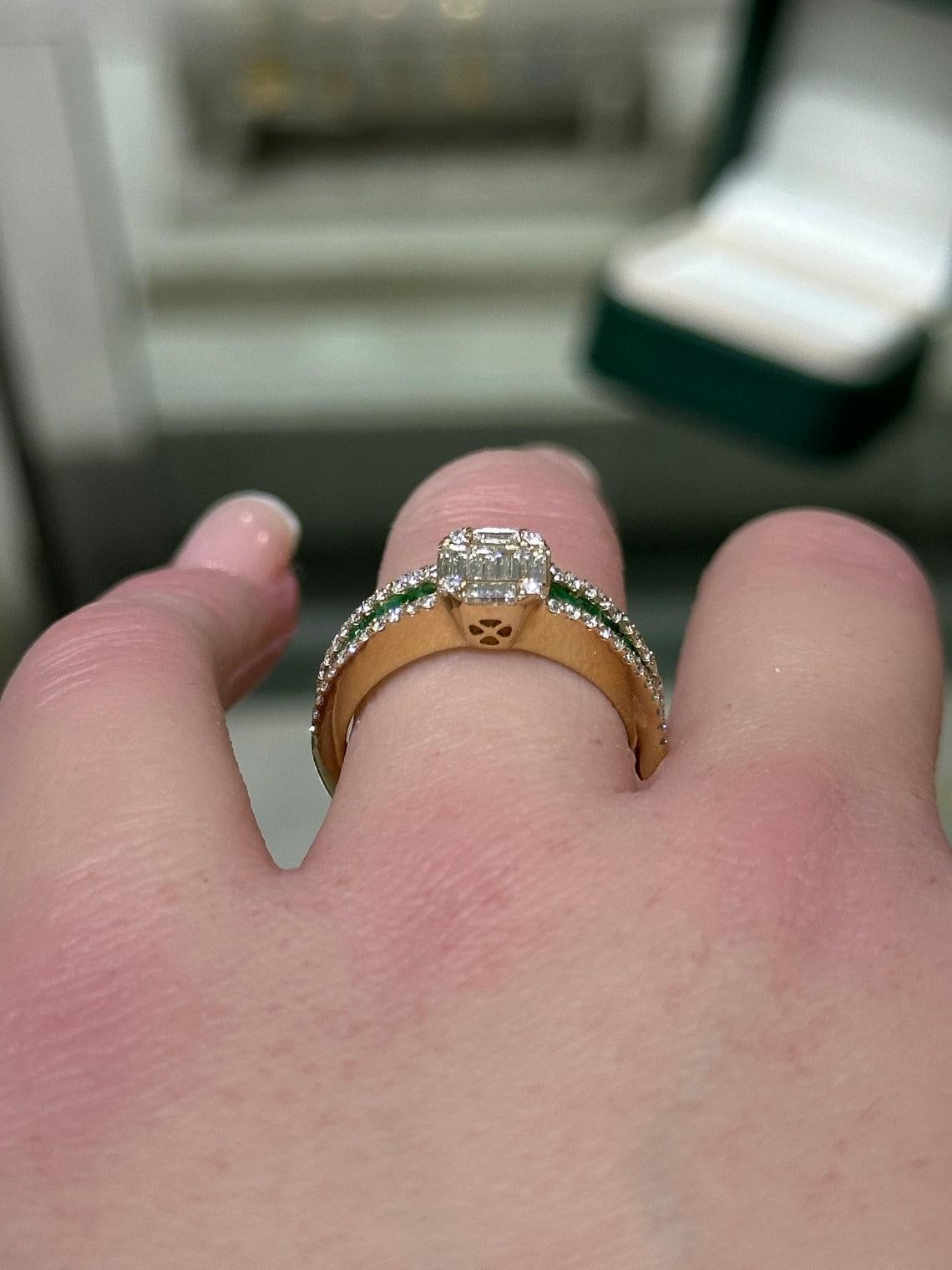 Women's 14K Gold 1.30tcw Asscher Baguette Diamond & Emerald Cluster Ring, Princess Cut For Sale