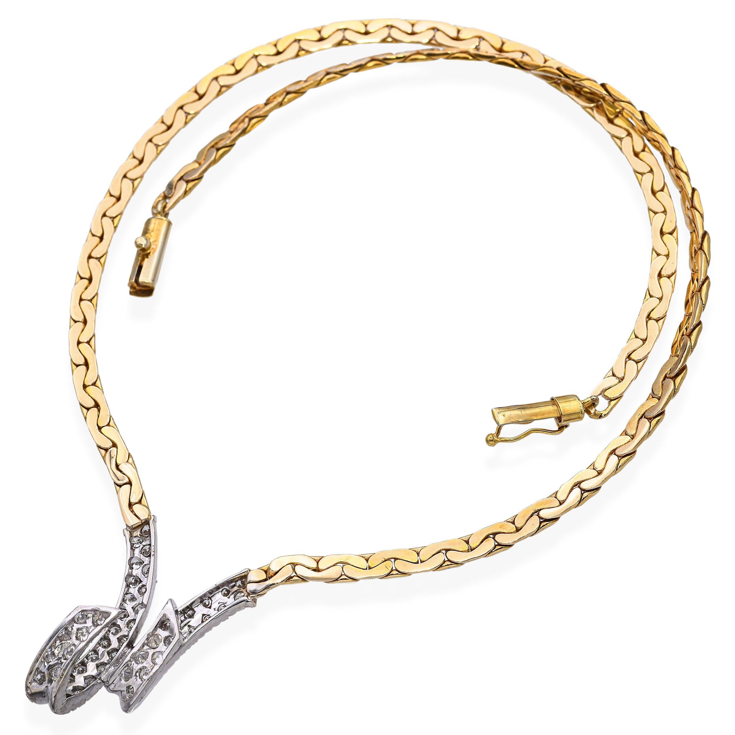 Donna 14k Gold 1.32tcw Diamond Pave V-Style Necklace in vendita
