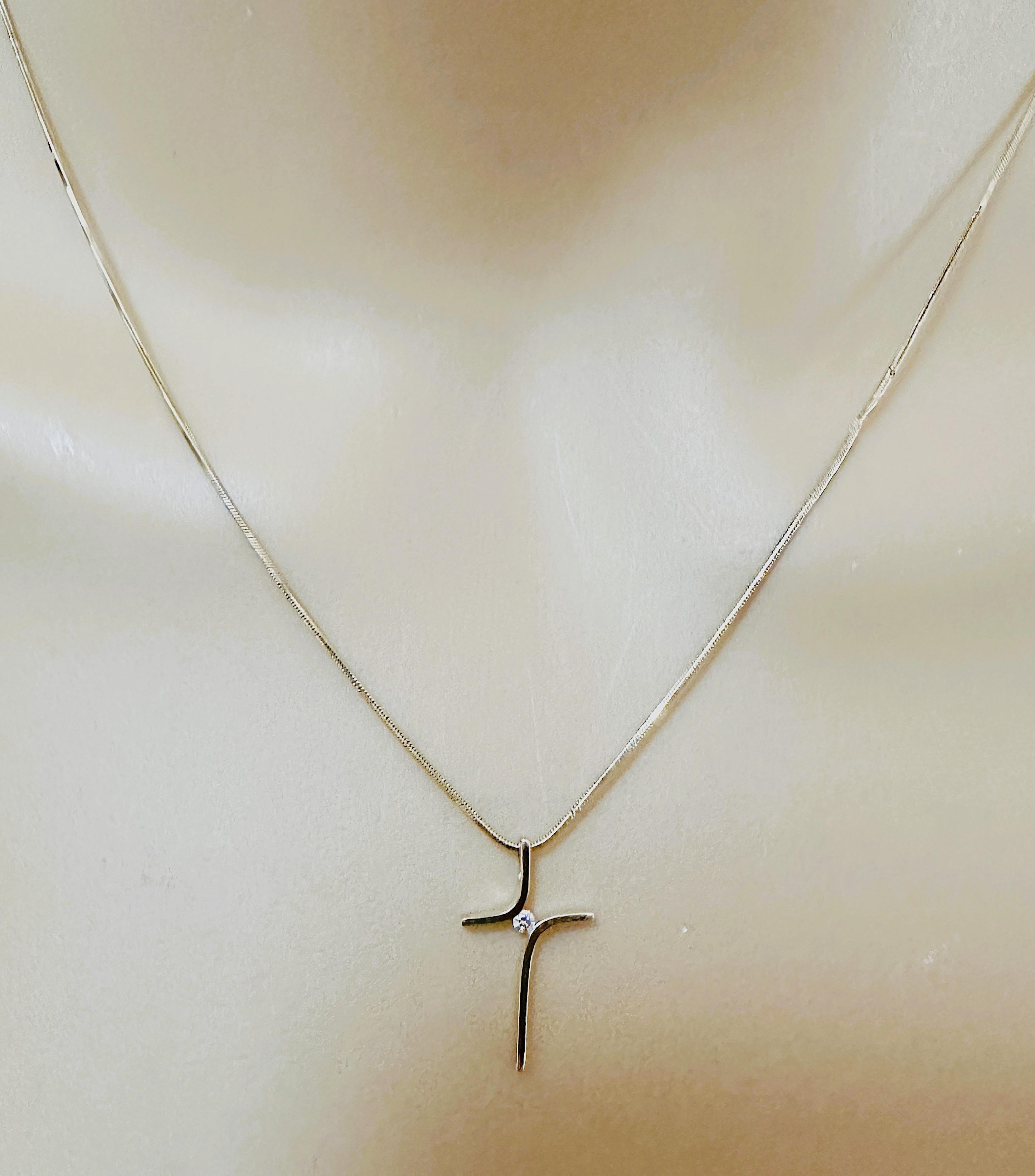 14k Gold 1.5 mm Diamond Cross Pendant Necklace On 18