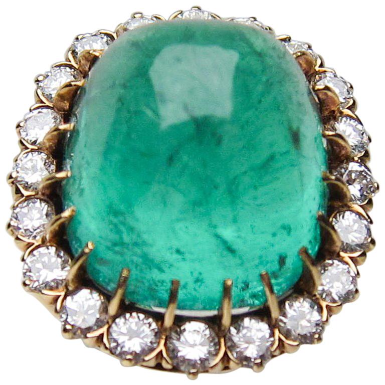 14K Gold 1.60 Ct Diamond and 27.60 Ct Emerald Cabochon Cocktail Ring, Circa 1940 For Sale