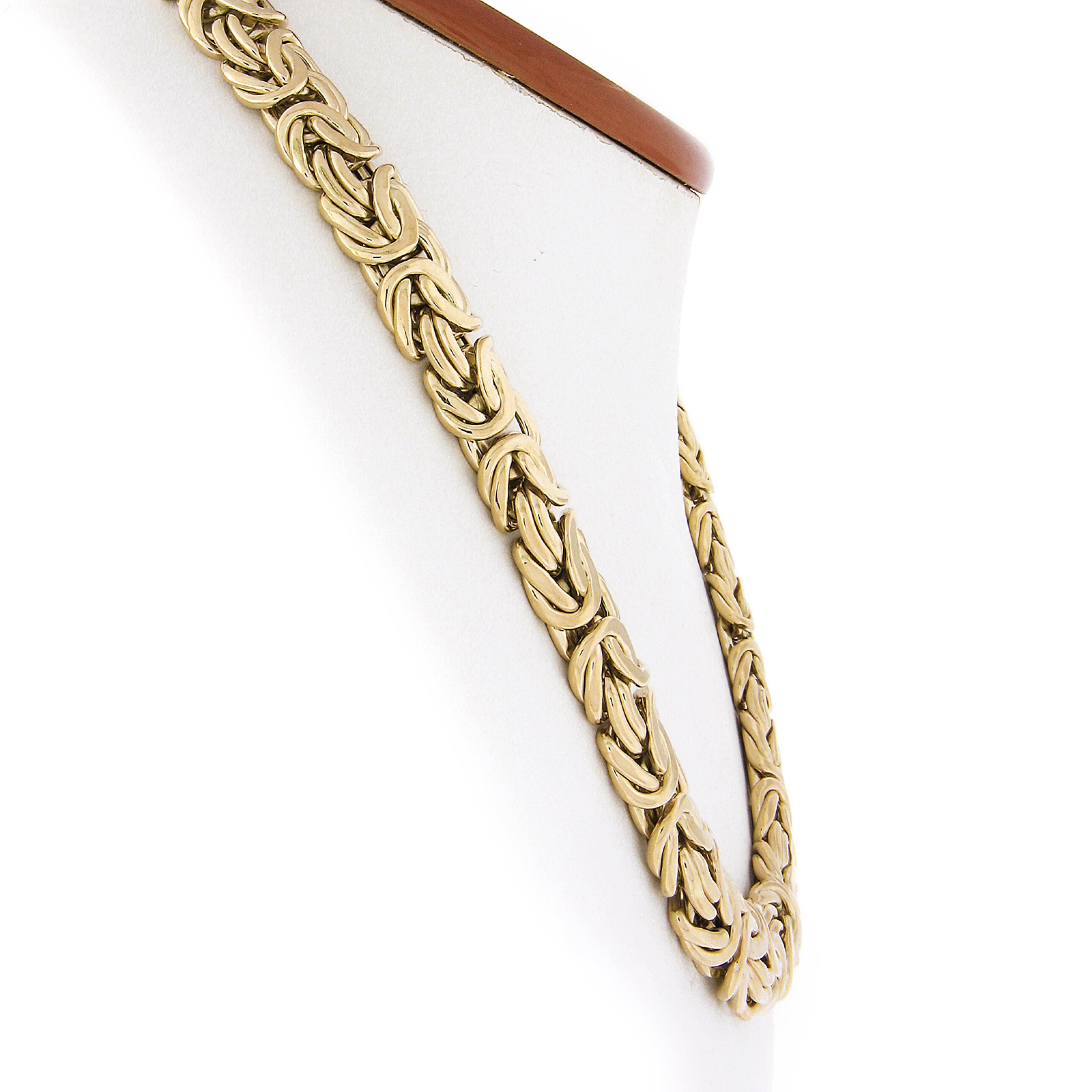 14k Gold abgestufte flache & gewölbte byzantinische Gliederkette Halskette mit Druckverschluss im Zustand „Hervorragend“ im Angebot in Montclair, NJ