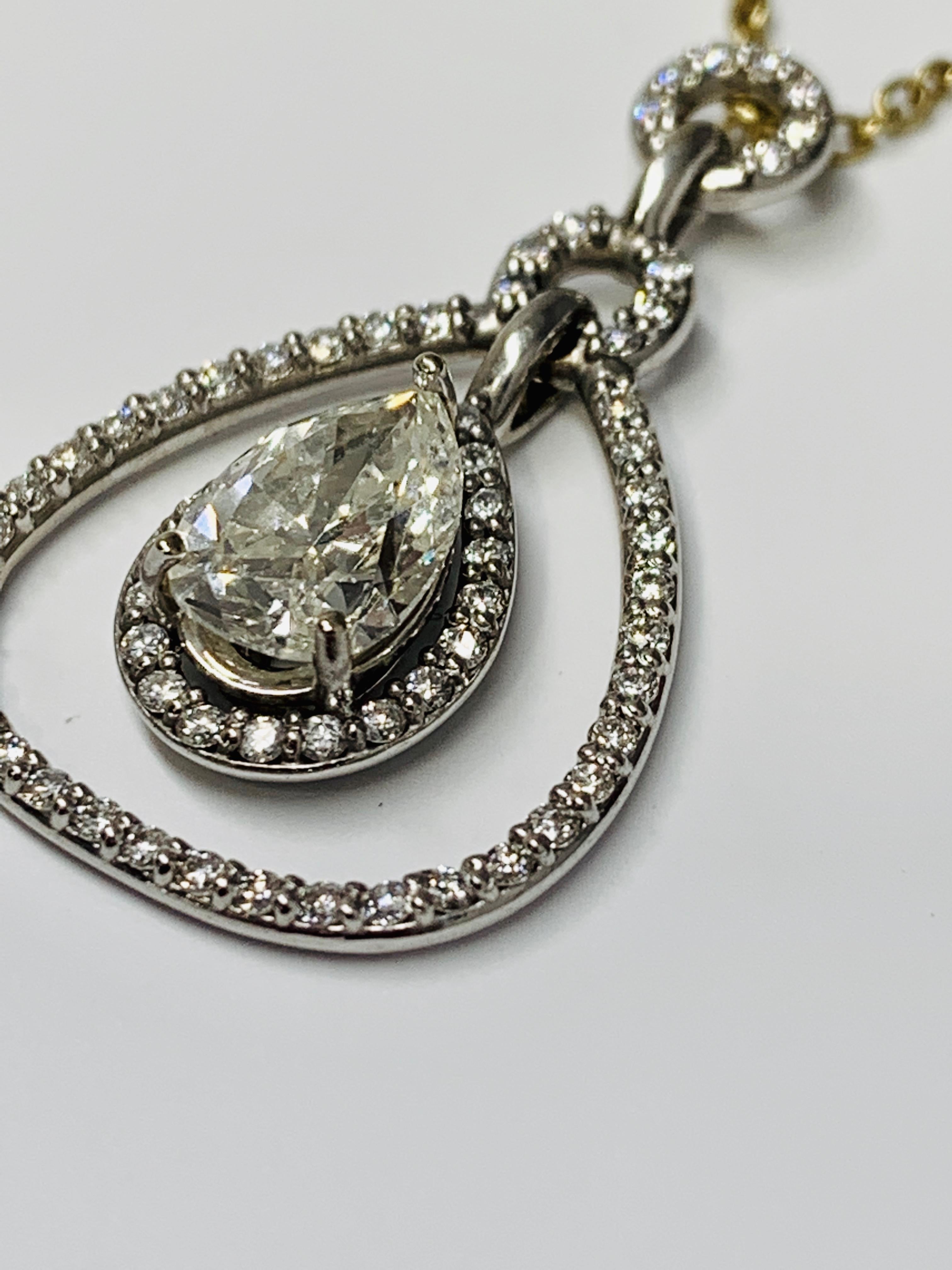 14 Karat Gold 1.93 Carat Pear-Shaped Diamond Necklace In New Condition For Sale In Gainesville , FL