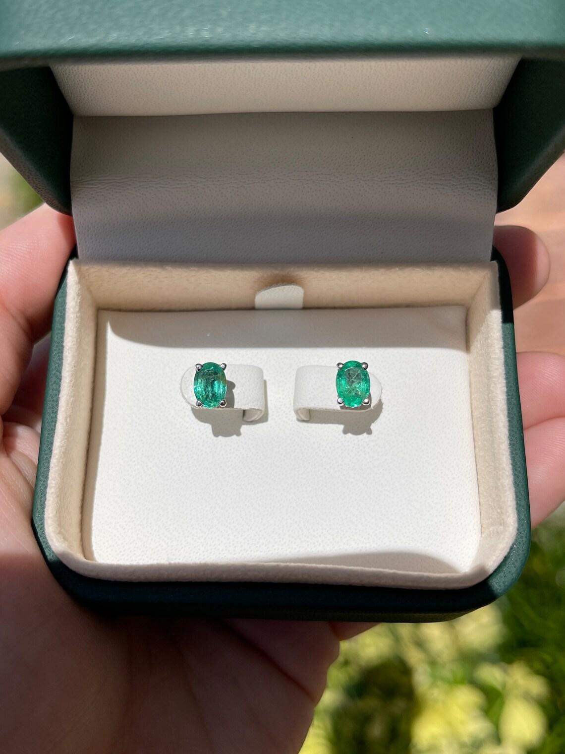 14K Gold 1.95tcw Natural Emerald & Diamond Oval Stud Earrings, May Birthstone In New Condition For Sale In Jupiter, FL