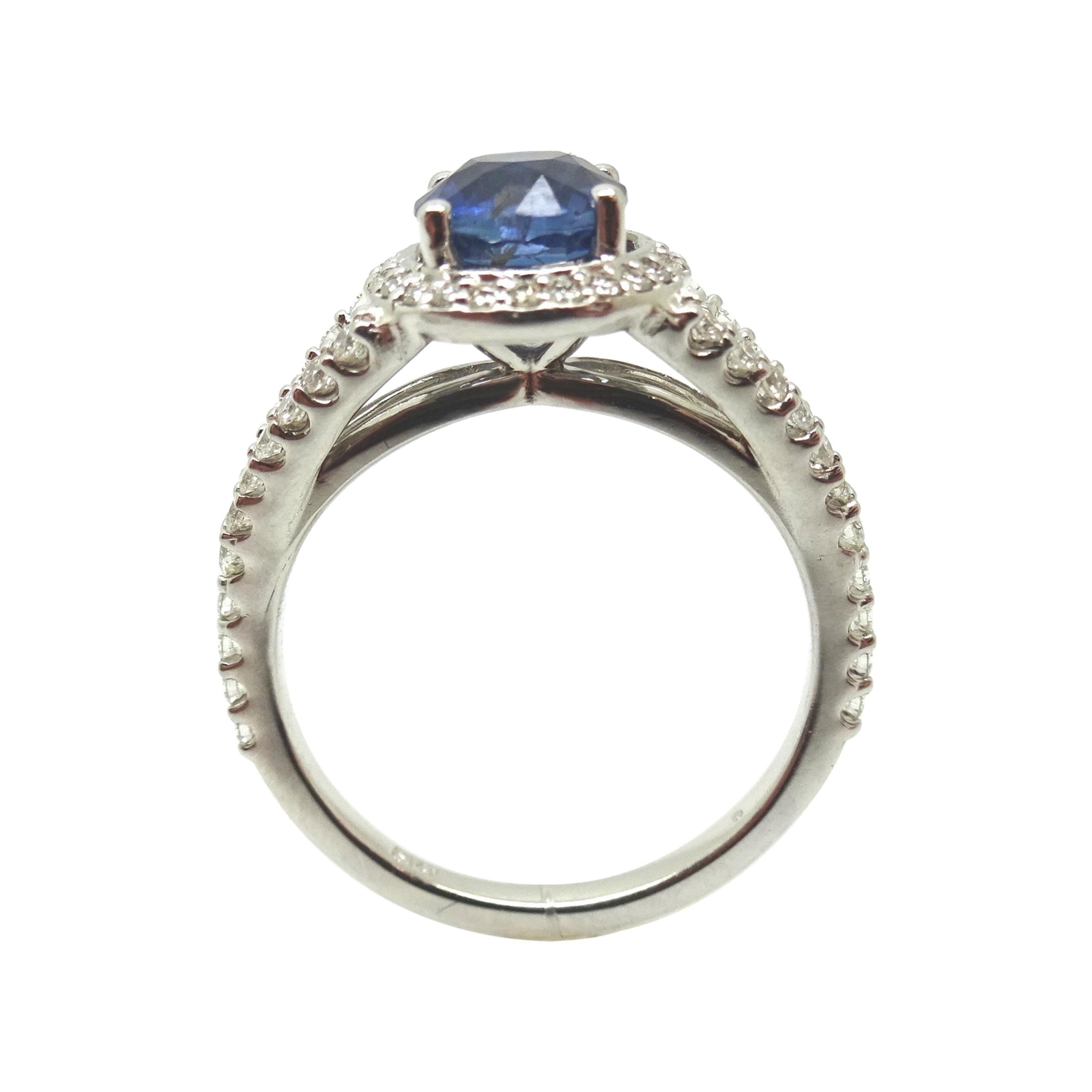 Art Deco 14k Gold 2 Carat Blue Genuine Natural Sapphire and Diamond Halo Ring '#J3800' For Sale