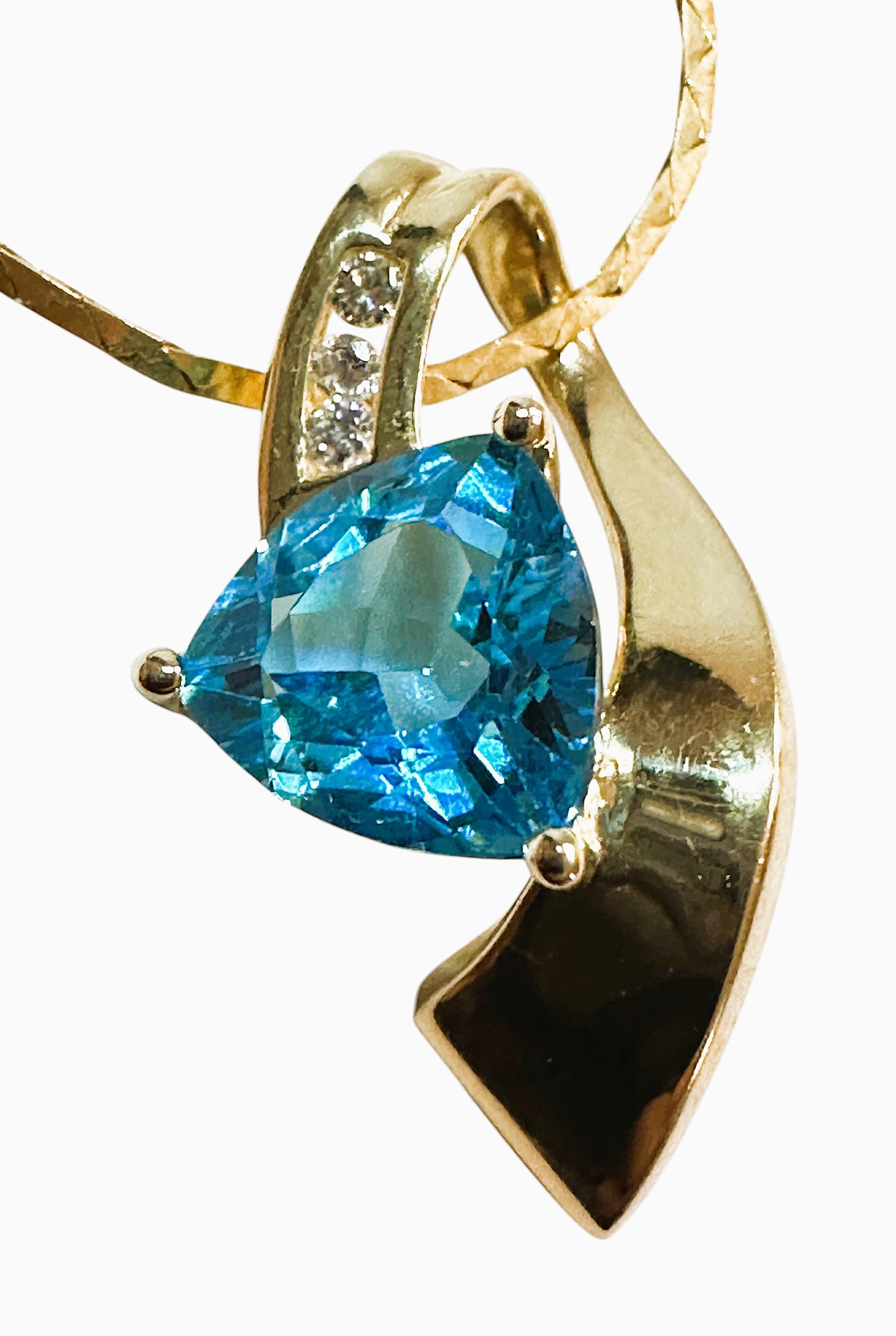 14k Gold 2.25 Carat Trillion Blue Topaz & Diamond Pendant Necklace 18