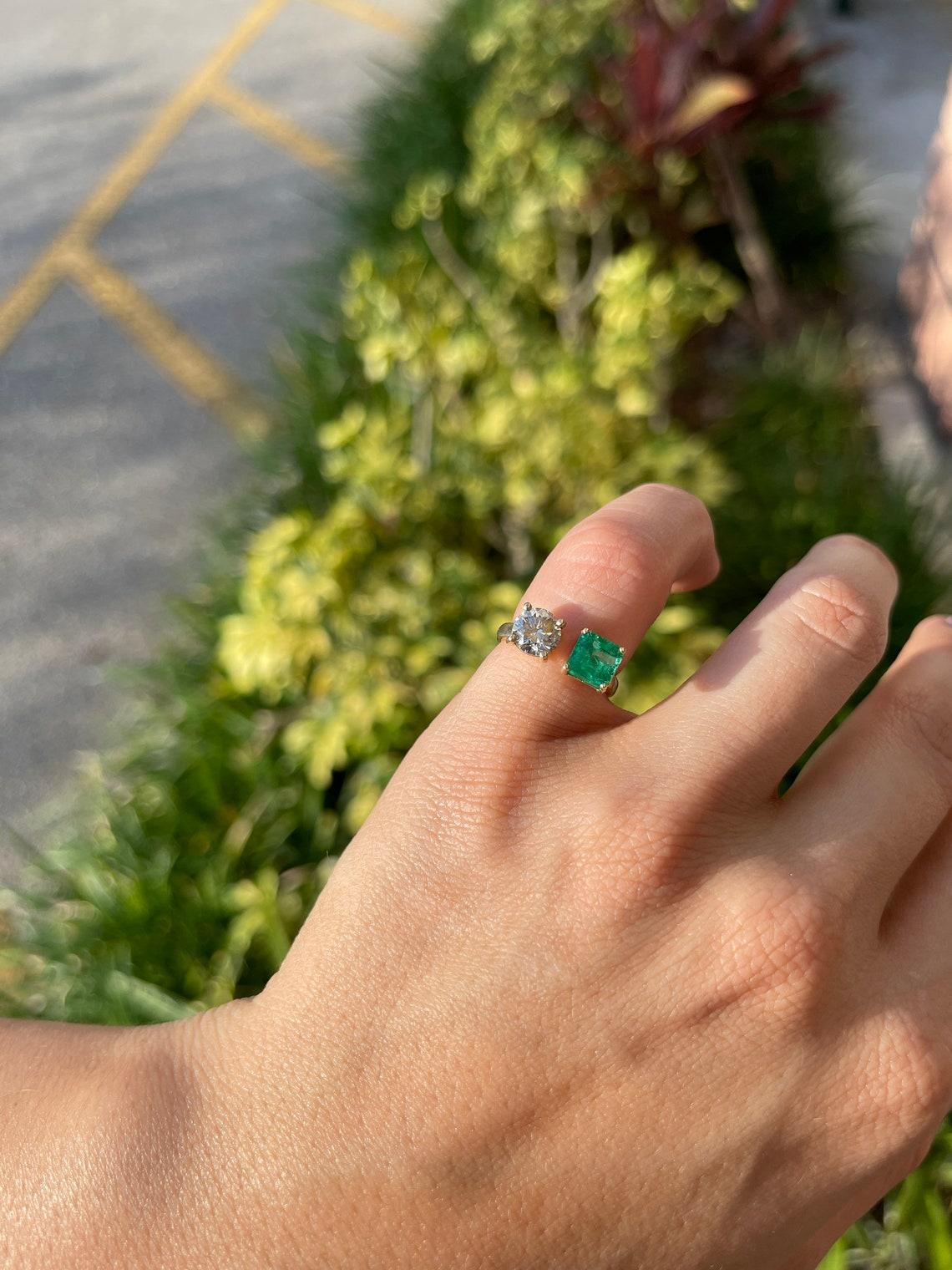 Women's 14K Gold 2.54tcw Zambian Emerald & Diamond Cuff Ring, Toi et Moi Statement Ring For Sale