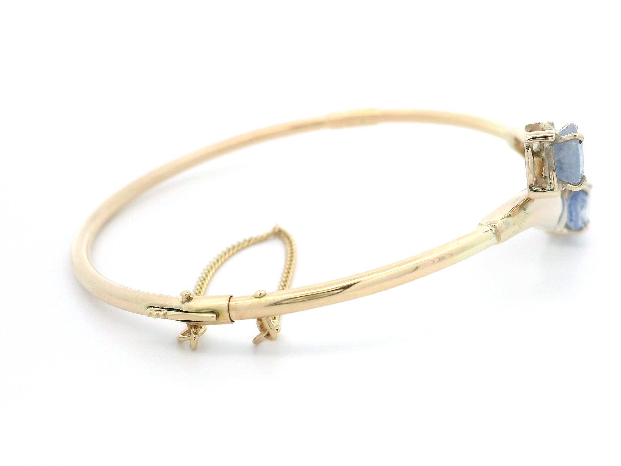 14k Gold 2.55 Ceylon Periwinkle Sapphire & Diamant Scharnier Bypass Armreif im Angebot 1