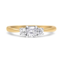 14K Gold 3/4 Carat Diamond Bostonian Style 3 Stone Engagement Ring - Ring Size 7