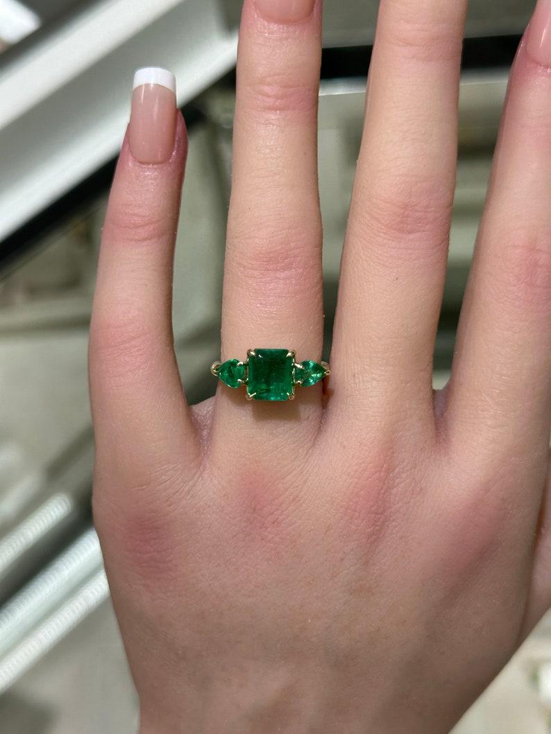 Contemporary 14K Gold 3.08tcw Asscher & Pear Cut Emerald Ring - Dark Green Trilogy Ring For Sale