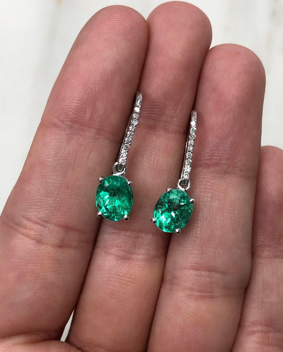 14K Gold 4.25tcw Vivid Green Colombian Emerald Oval & Diamond Pave Dangle For Sale 1