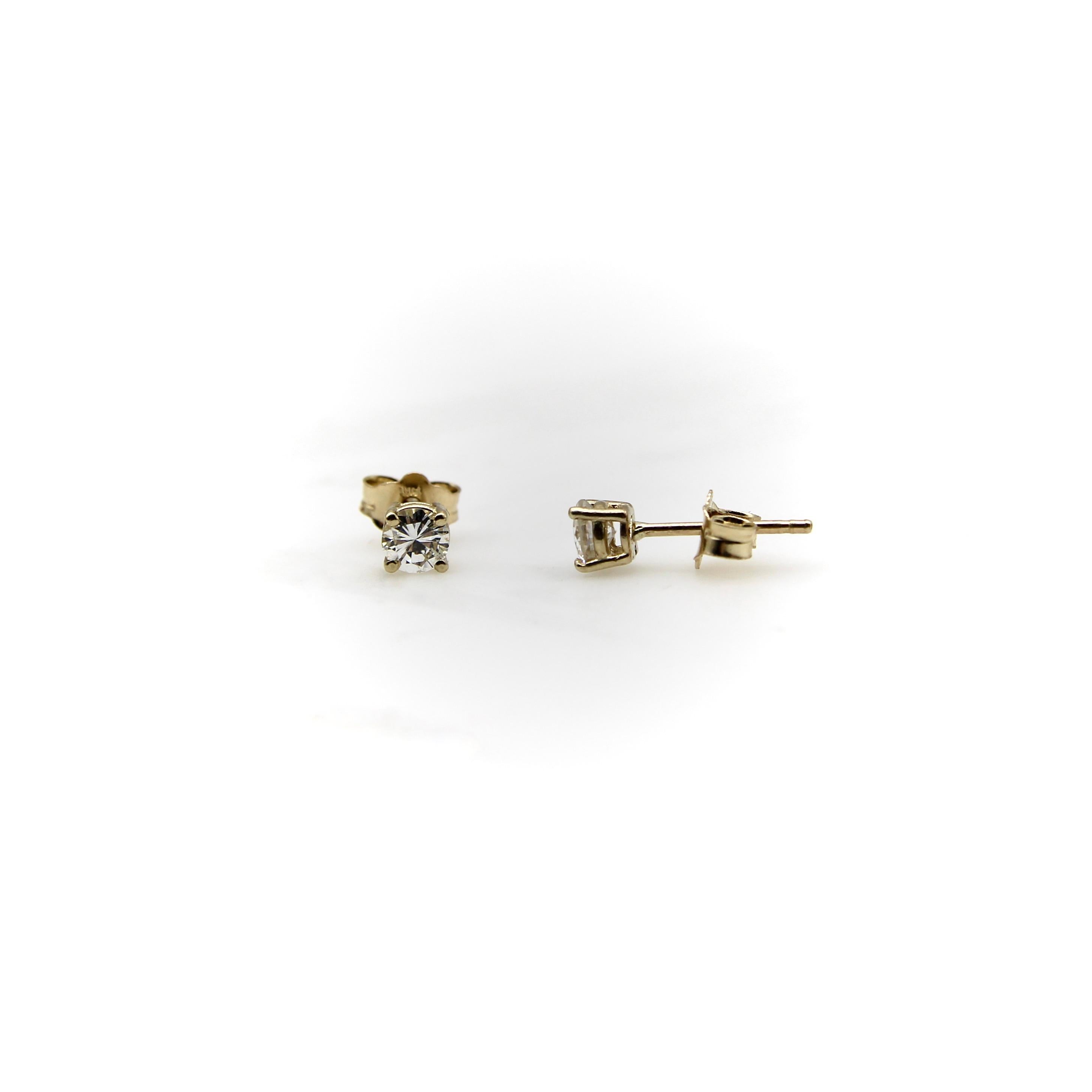 Contemporary 14K Gold .45 of a Carat Diamond Stud Earrings 