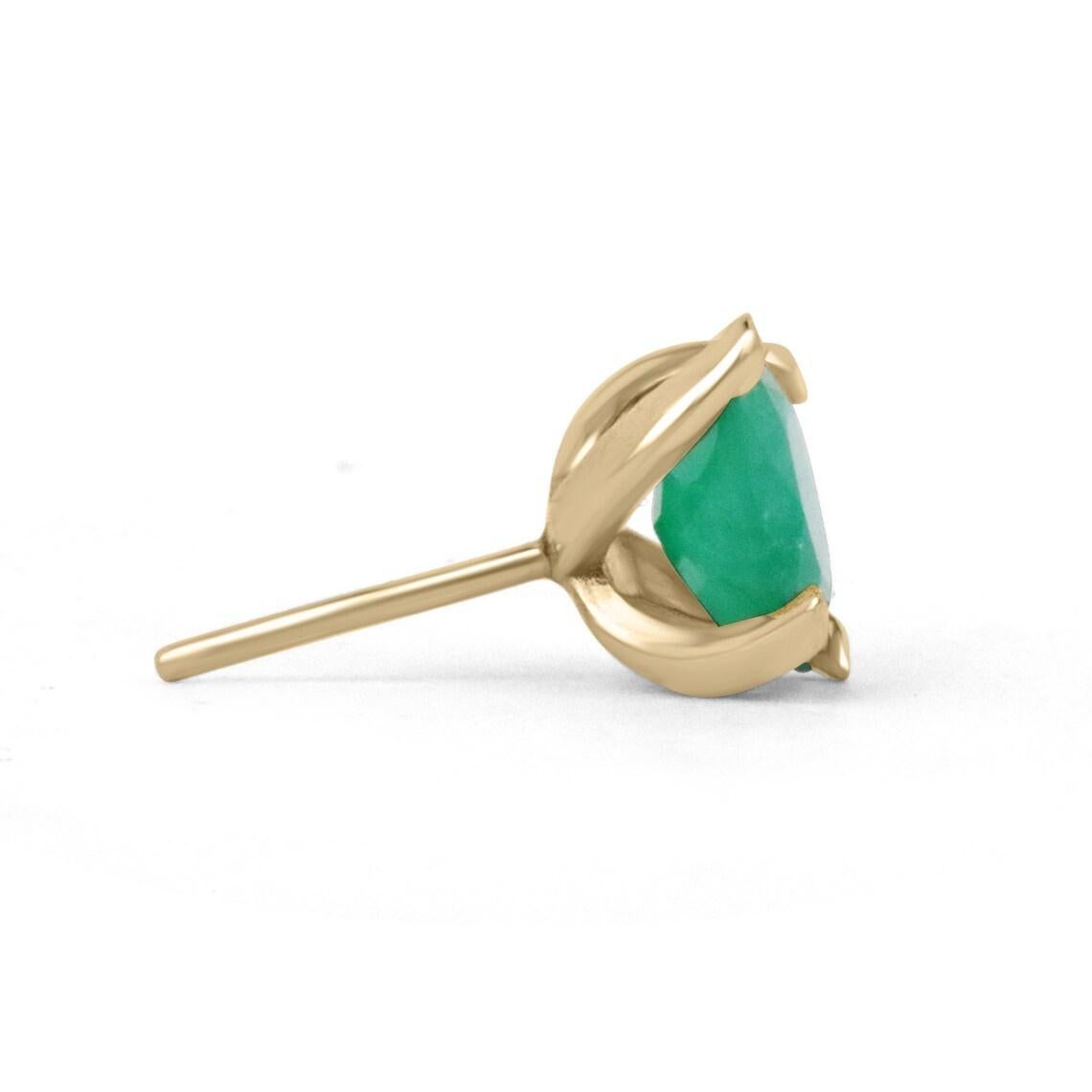 14K Gold 4.87tcw Colombian Emerald Double Prong Stud Earrings May Birthstone (boucles d'oreilles émeraude colombienne à deux branches) Neuf - En vente à Jupiter, FL