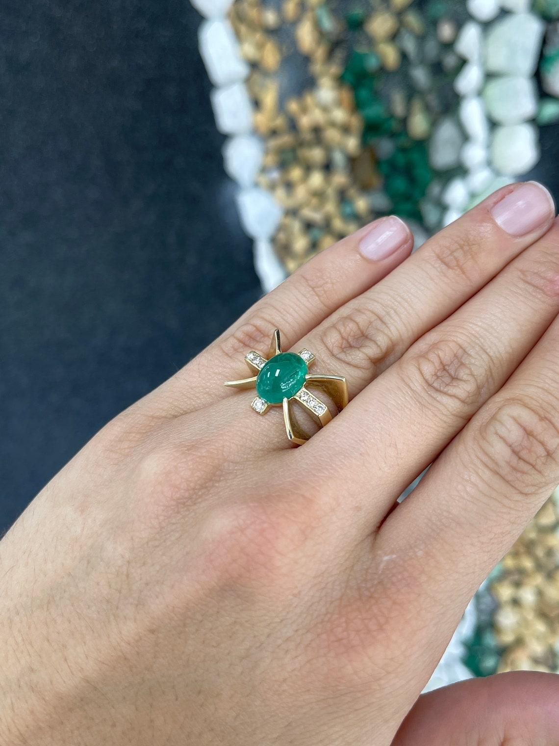 Anello in oro 14K con smeraldo ovale cabochon e diamante da 5,12tcw, stile Star Unisex in vendita 6