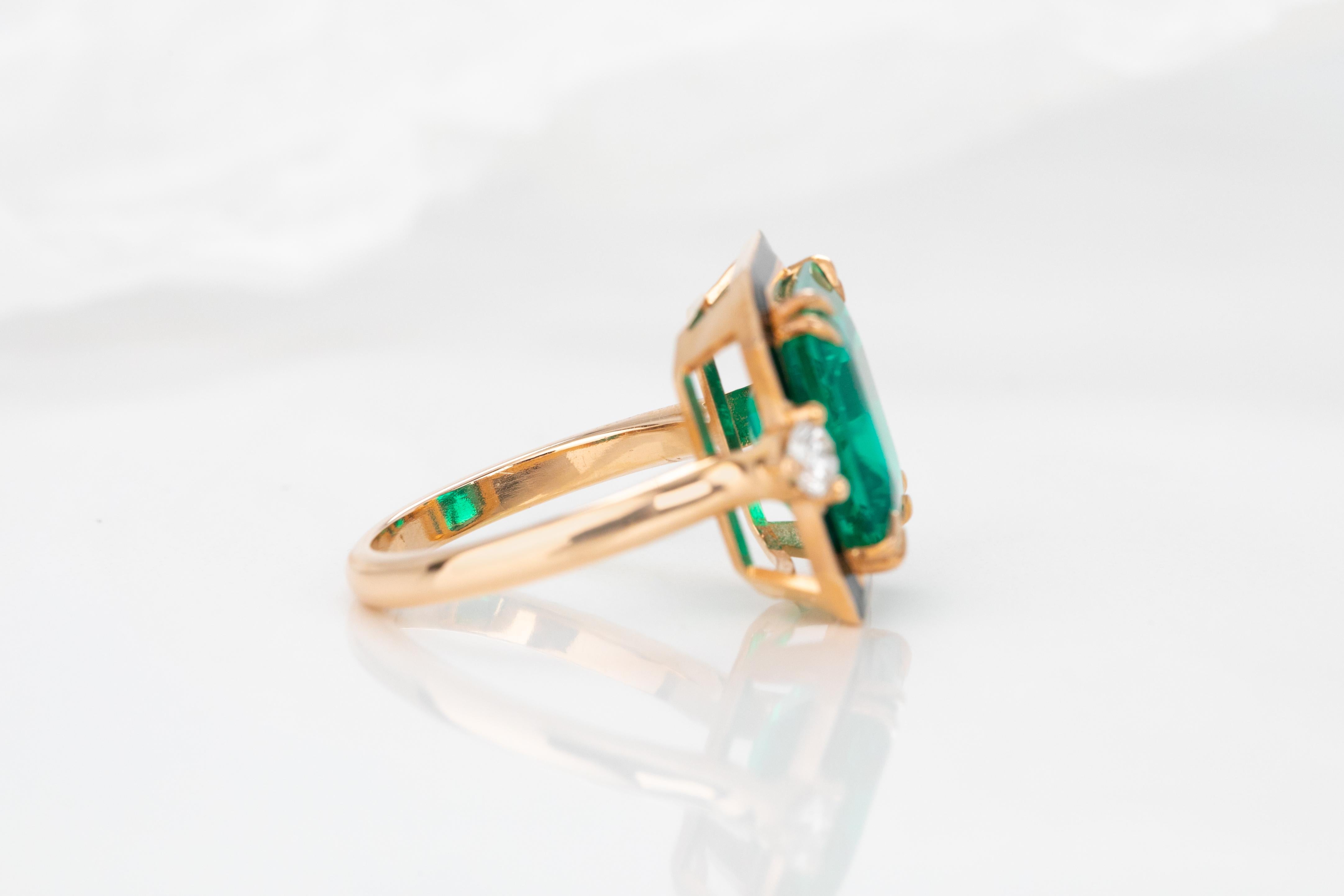 For Sale:  14K Gold 5.55 Ct Synthetic Emerald & Diamond Enameled Cocktail Ring 11