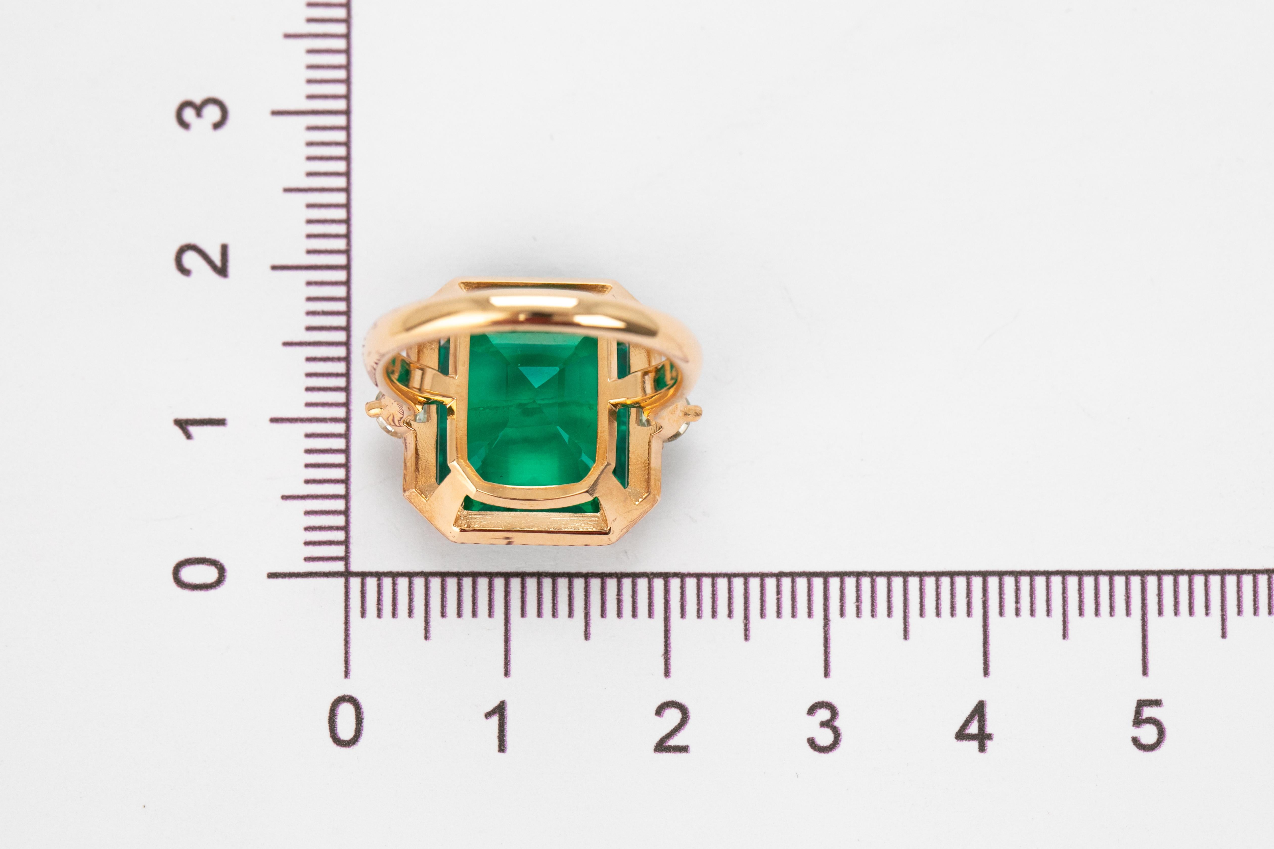 For Sale:  14K Gold 5.55 Ct Synthetic Emerald & Diamond Enameled Cocktail Ring 13