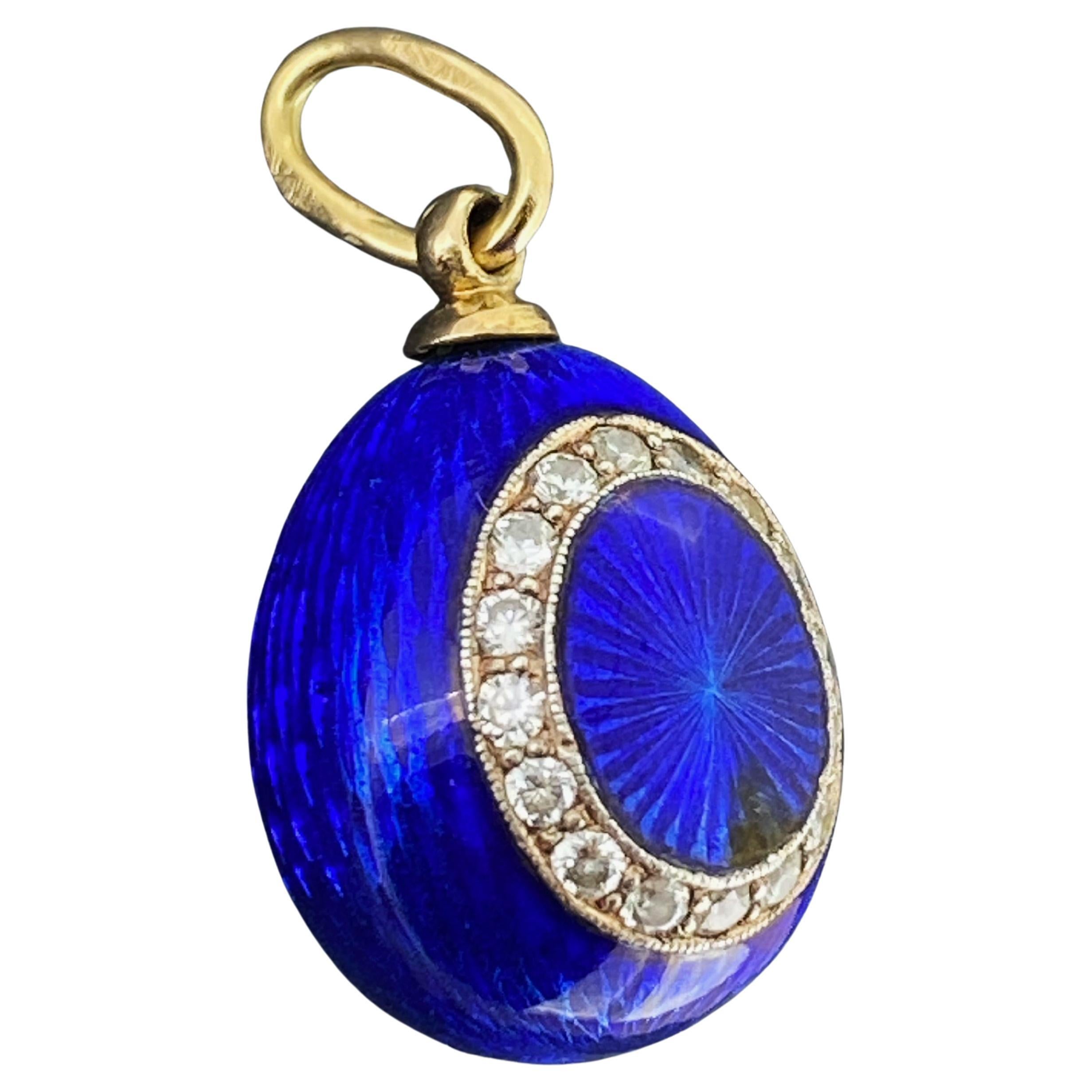 Or 14K (56), émail bleu guilloché, cristal en forme d'œuf Pendentif vintage soviétique