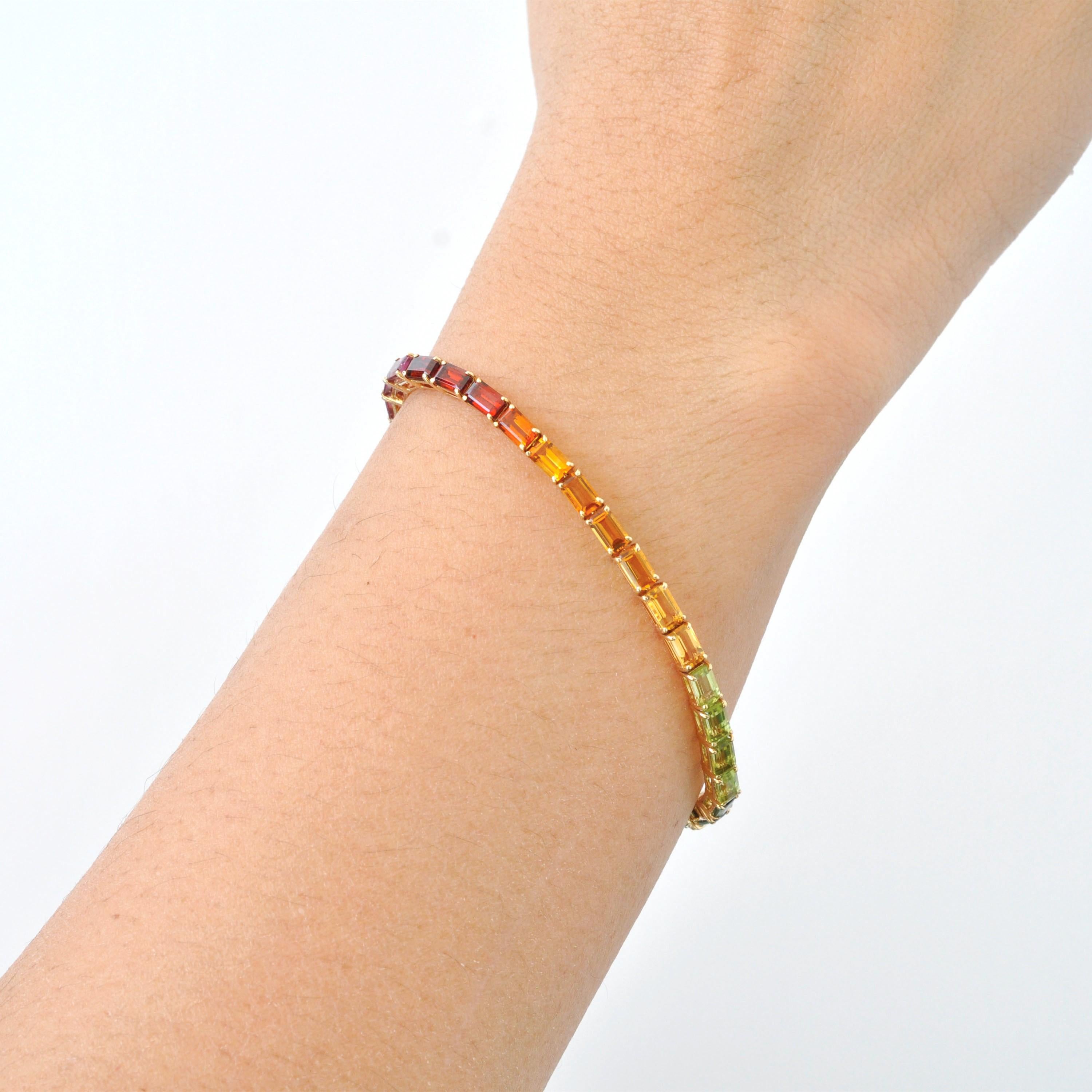 Contemporaneo Bracciale Tennis Line in oro 14K 5x3 MM con gemme arcobaleno taglio ottagono incastonate in vendita