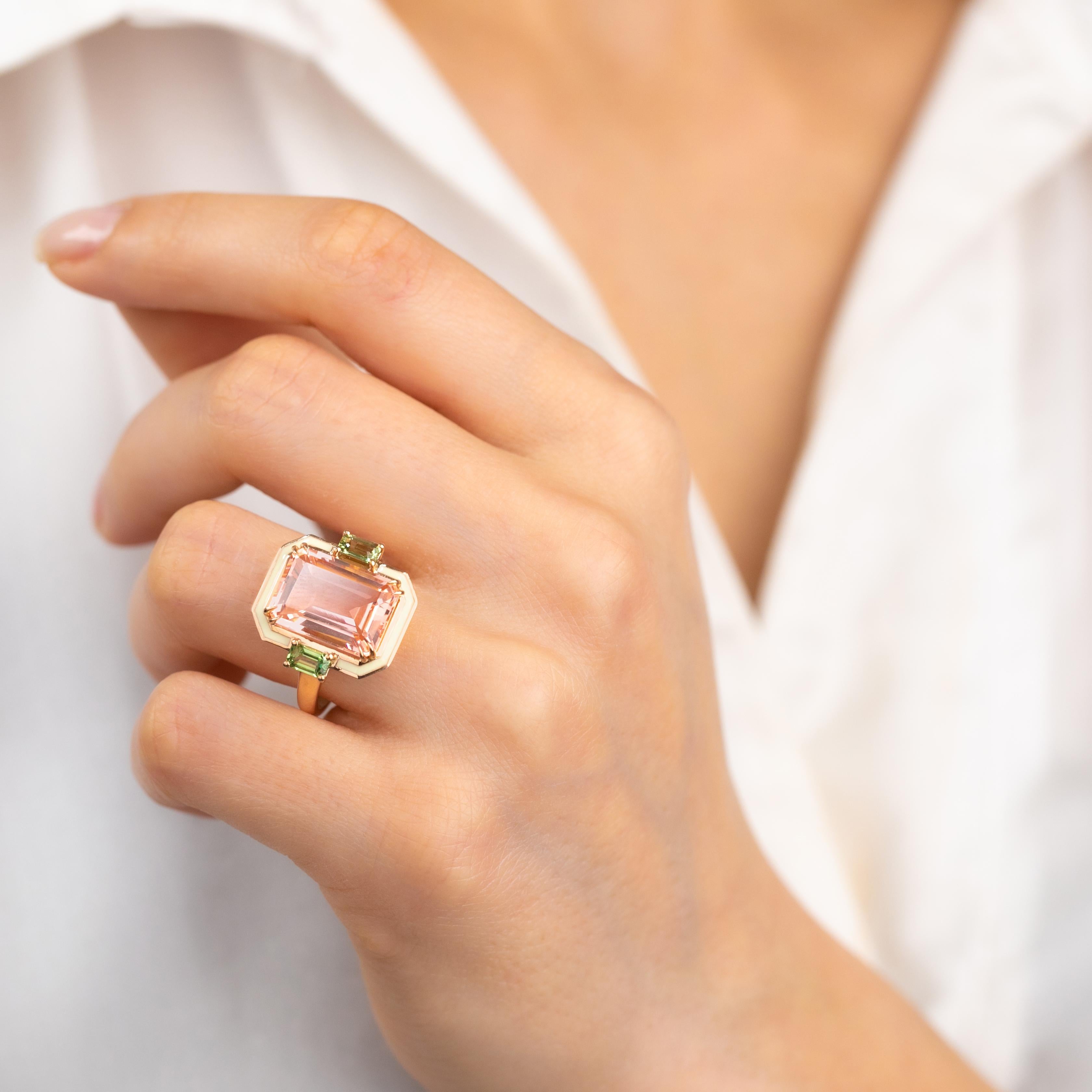 Im Angebot: 14 Karat Gold emaillierter Cocktail-Ring mit 6,80 Karat rosa Topas und grünem Saphir () 9