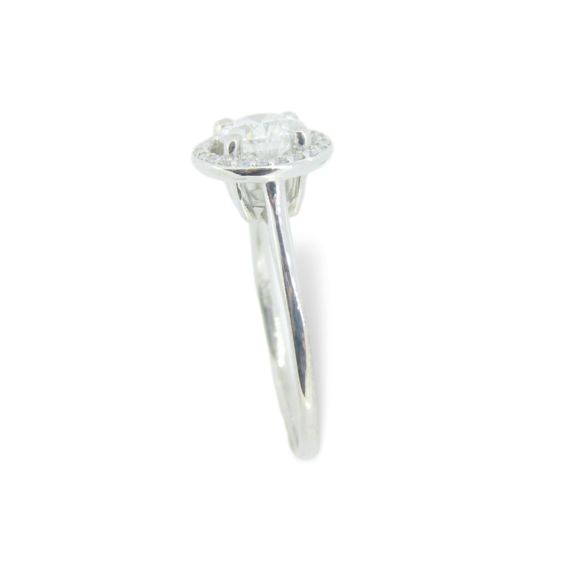 Anillo de oro de 14k con diamante natural auténtico de 0,85 ct y halo de diamantes '#J4123 Contemporáneo en venta
