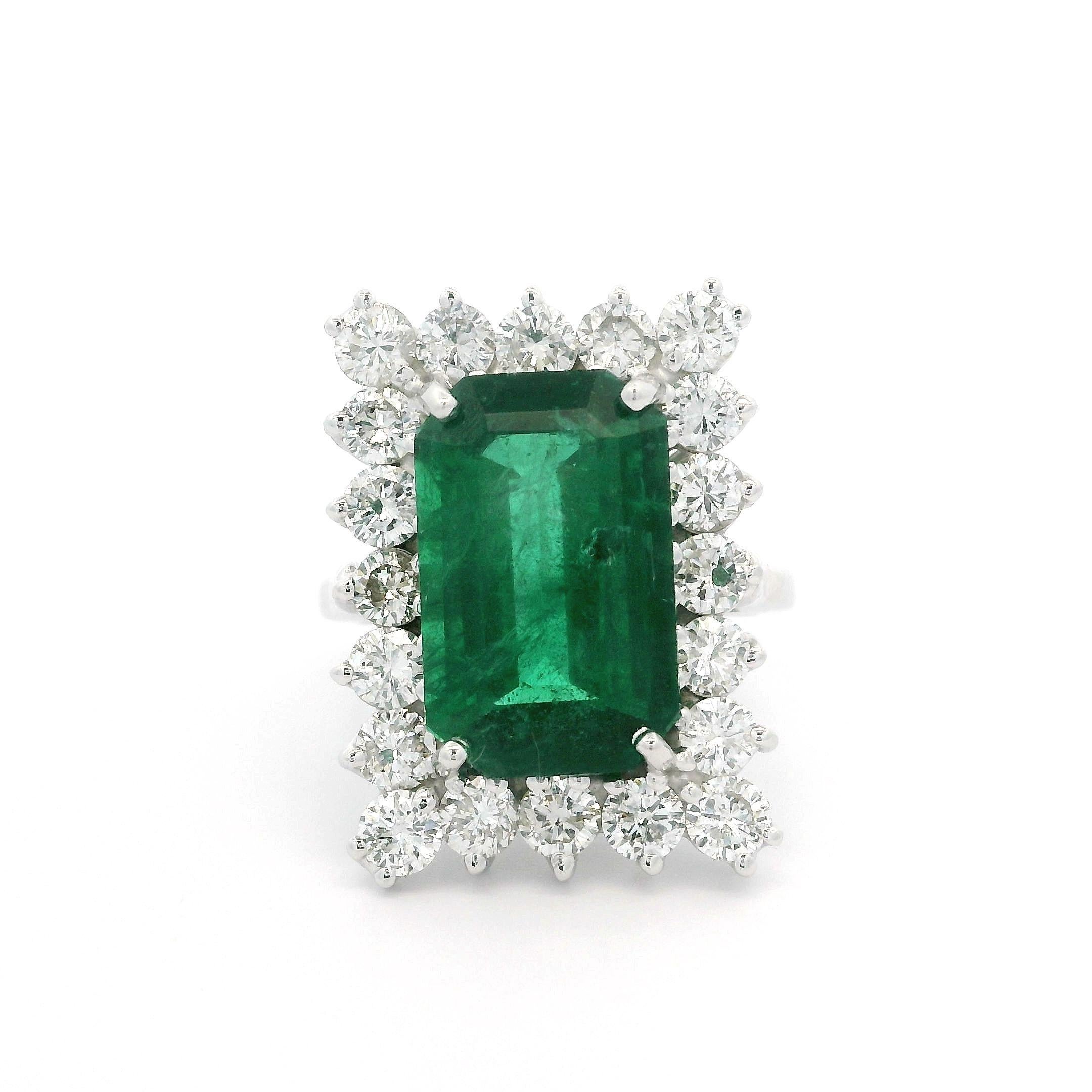 14k Gold AGL 6.9ctw Elongated Rectangular Emerald & Diamond Halo Cocktail Ring For Sale 6