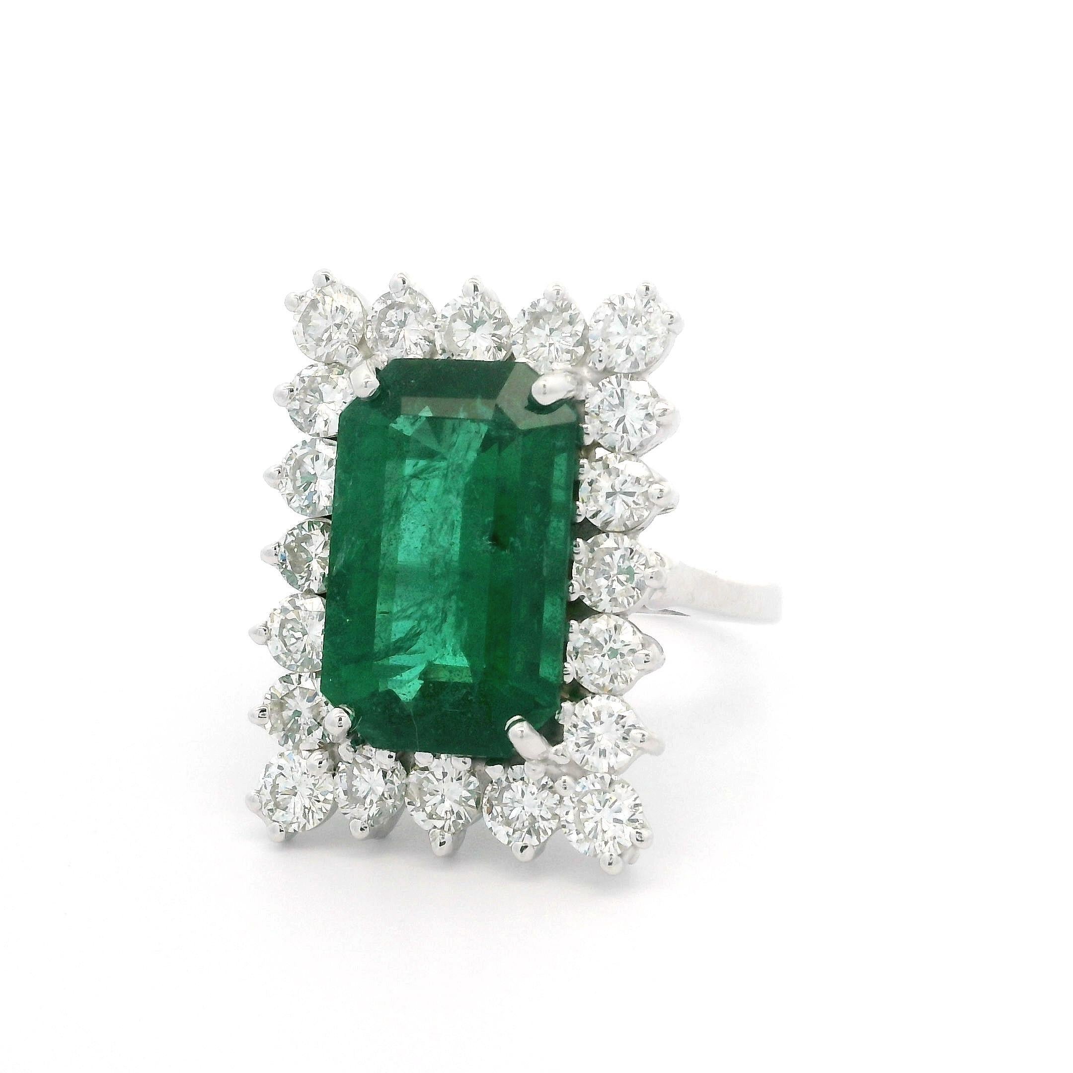 14k Gold AGL 6.9ctw Elongated Rectangular Emerald & Diamond Halo Cocktail Ring For Sale 8