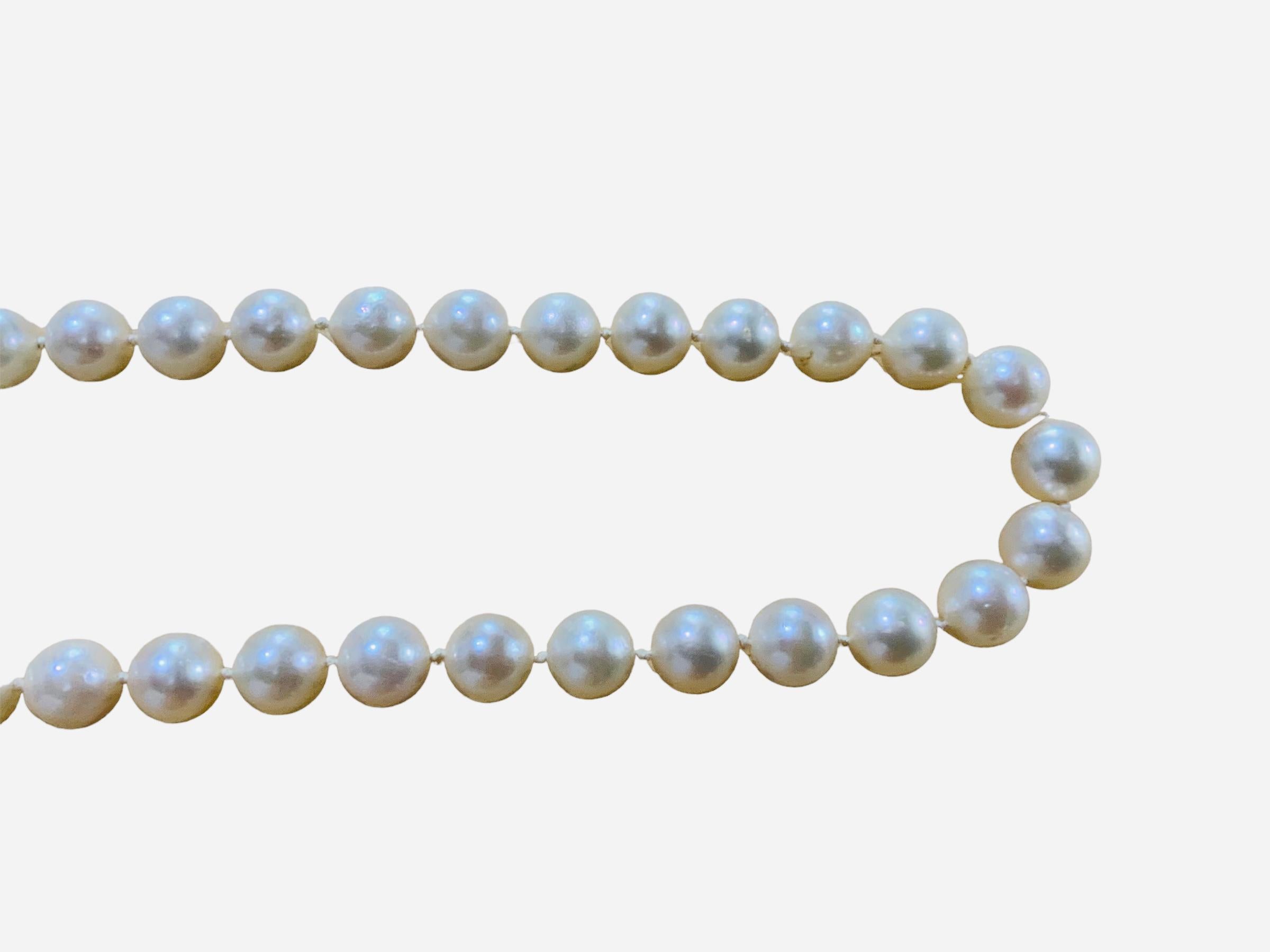 14K Gold Akoya Pearls And Diamonds Necklace  For Sale 4