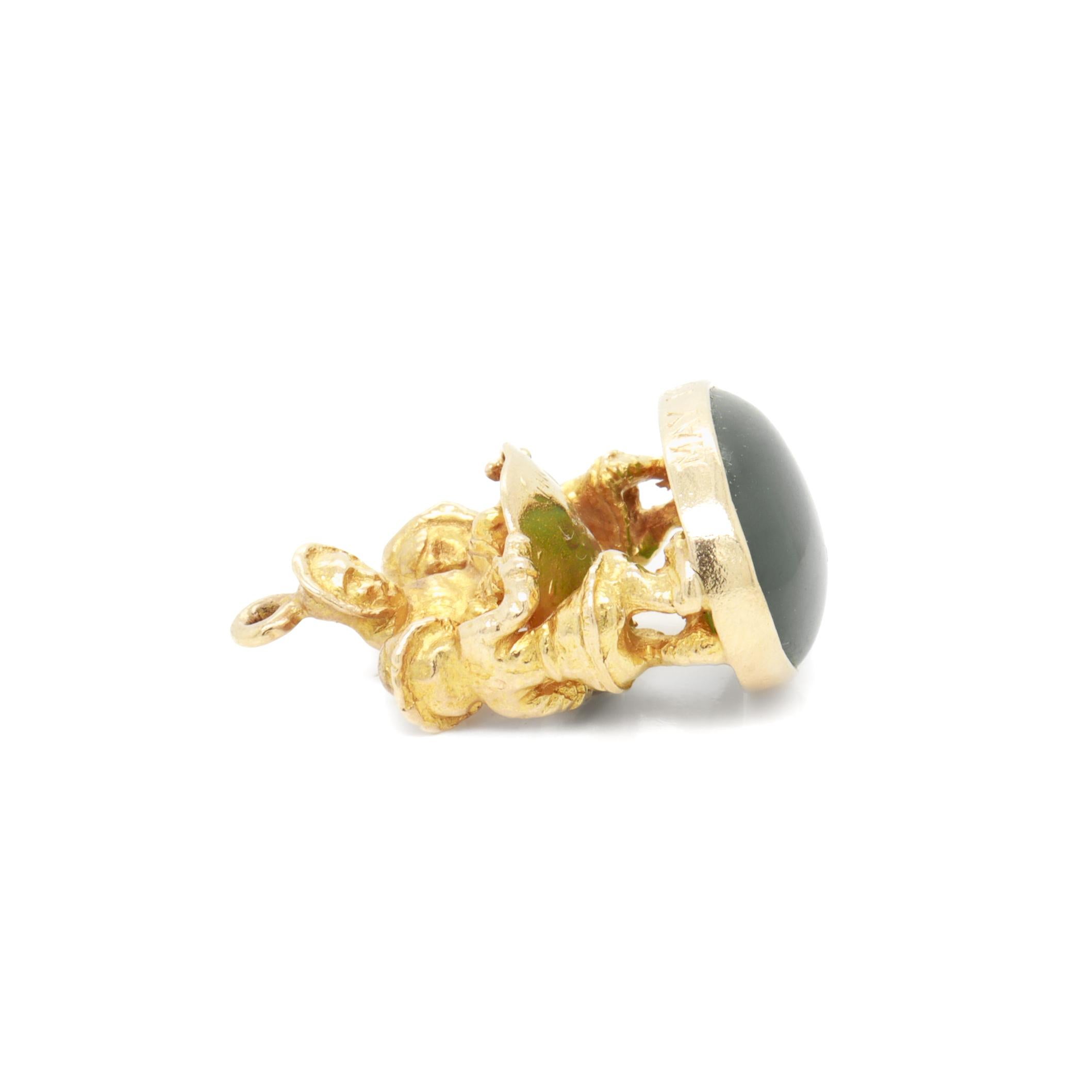 14K Gold & Alaskan Jade Cabochon Inuit / Inupiat Blanket Toss Charme oder Anhänger im Angebot 4