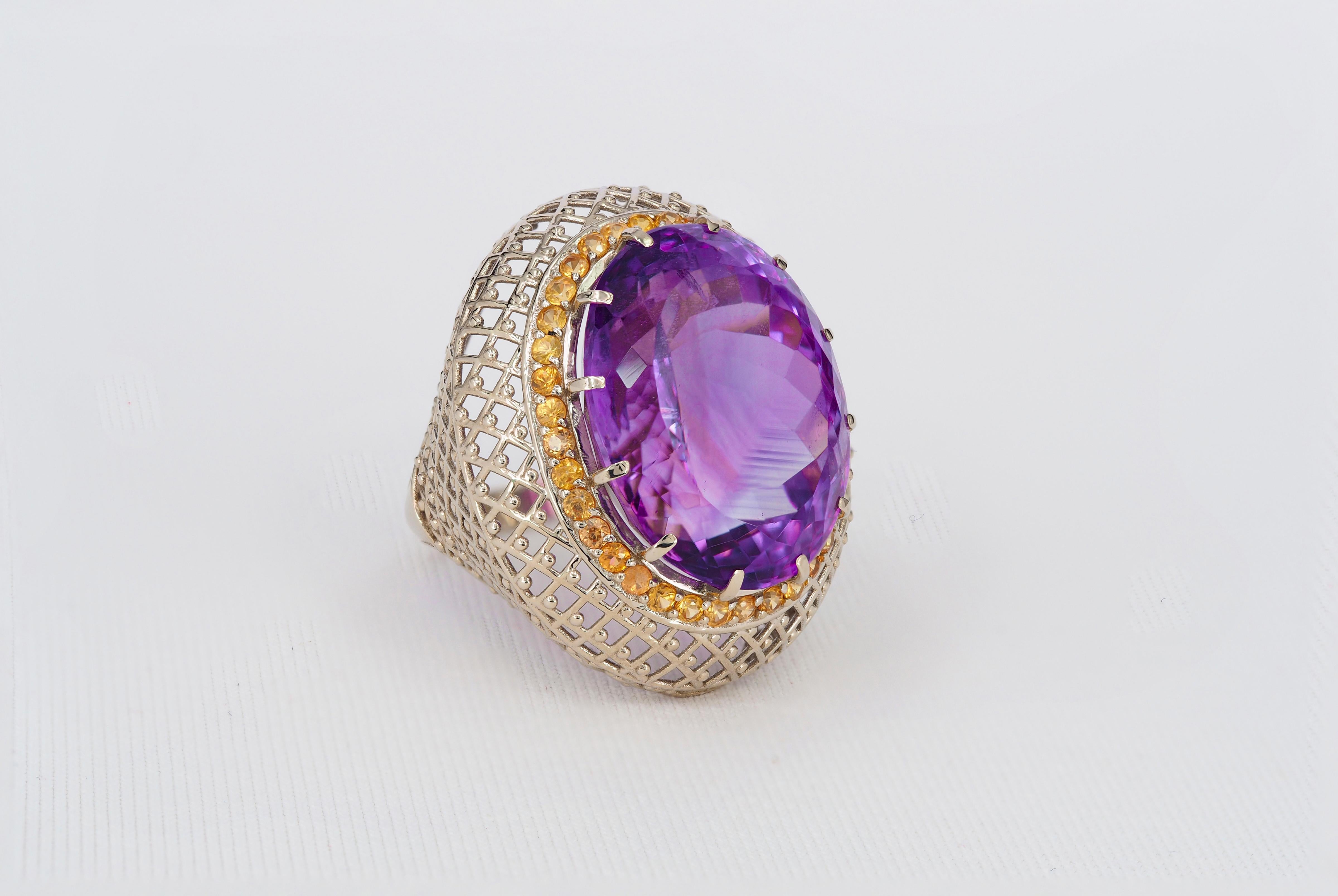For Sale:  14k Gold Amethyst Cocktail Ring with Sapphires 3