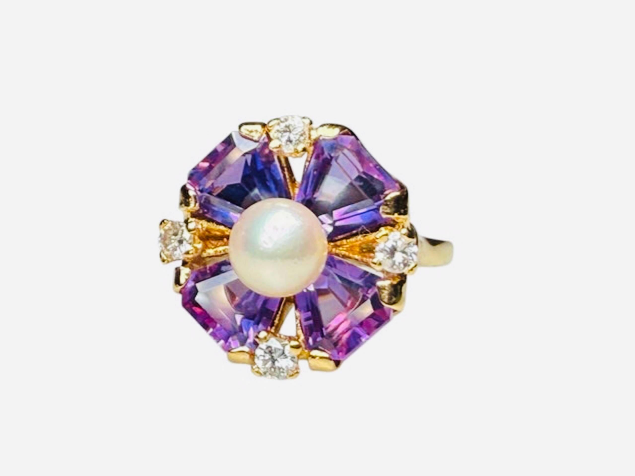 14K Gold Amethyst, Diamanten und Perlen Ring Damen im Angebot