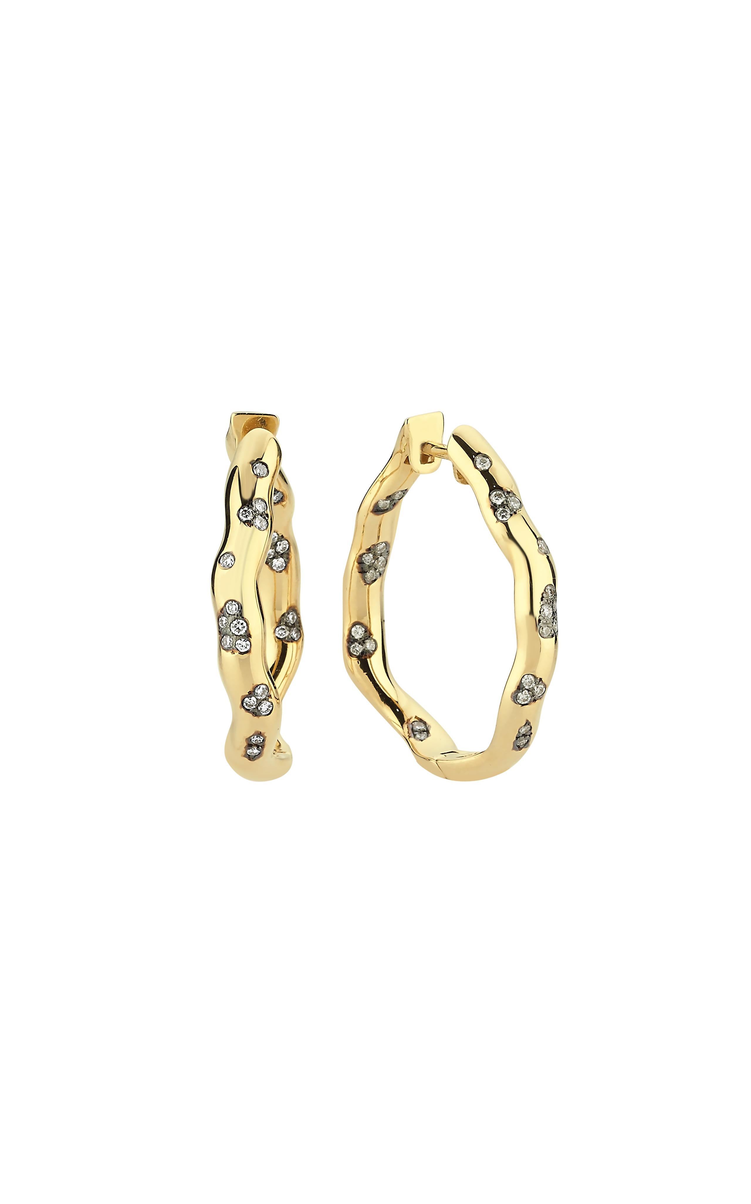 Paire de boucles d'oreilles Amorph en or 14 carats avec diamants partiels de 0,33 carat Neuf - En vente à Okmeydanı, 34