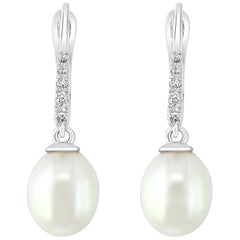 Pendientes de oro de 14 quilates y diamantes con perla cultivada de agua dulce y gota blanca