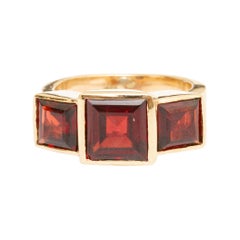 14K Gold and Garnet Ring