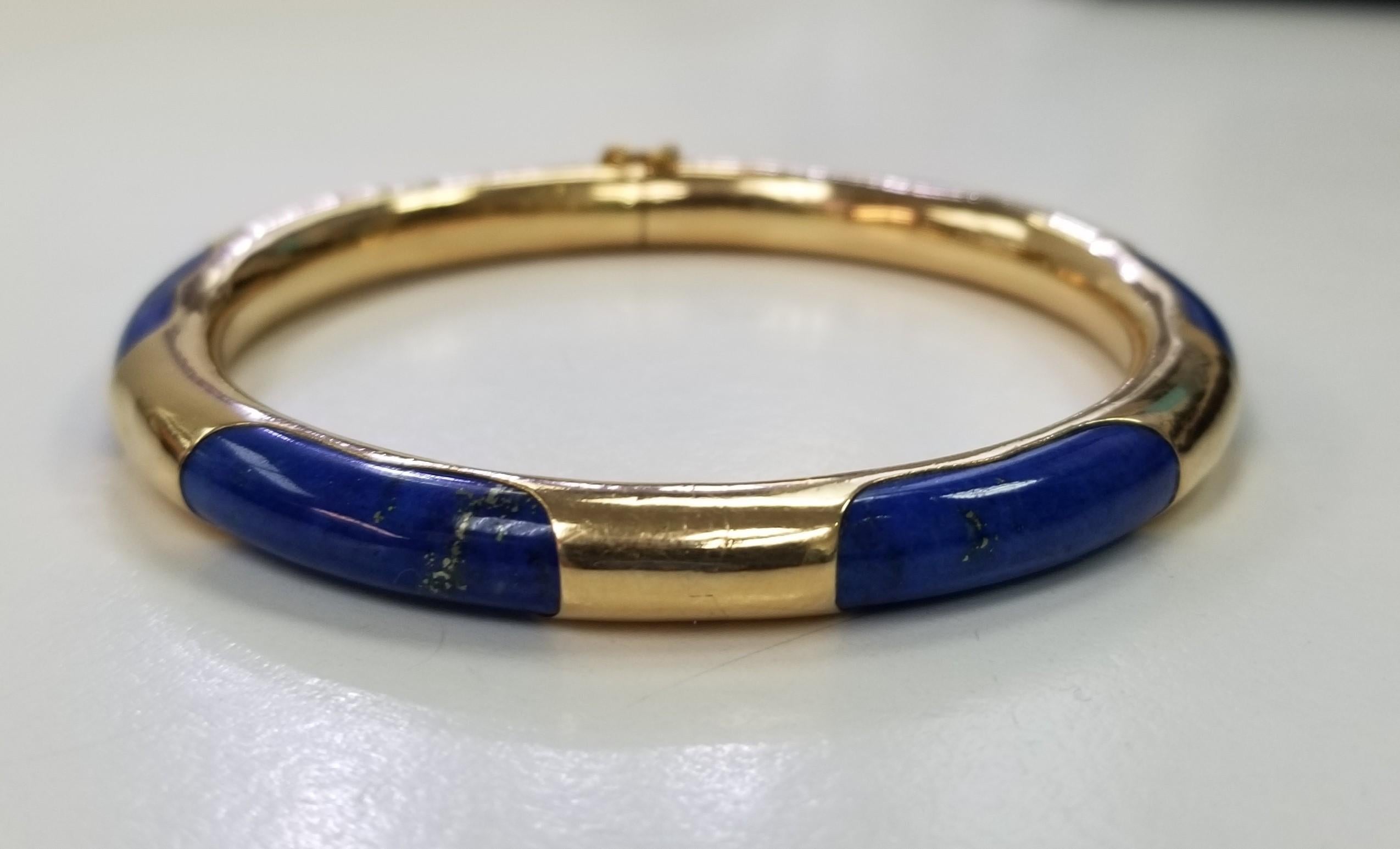 14k Gold and Lapis Lazuli Bangle Bracelet In Excellent Condition For Sale In Los Angeles, CA
