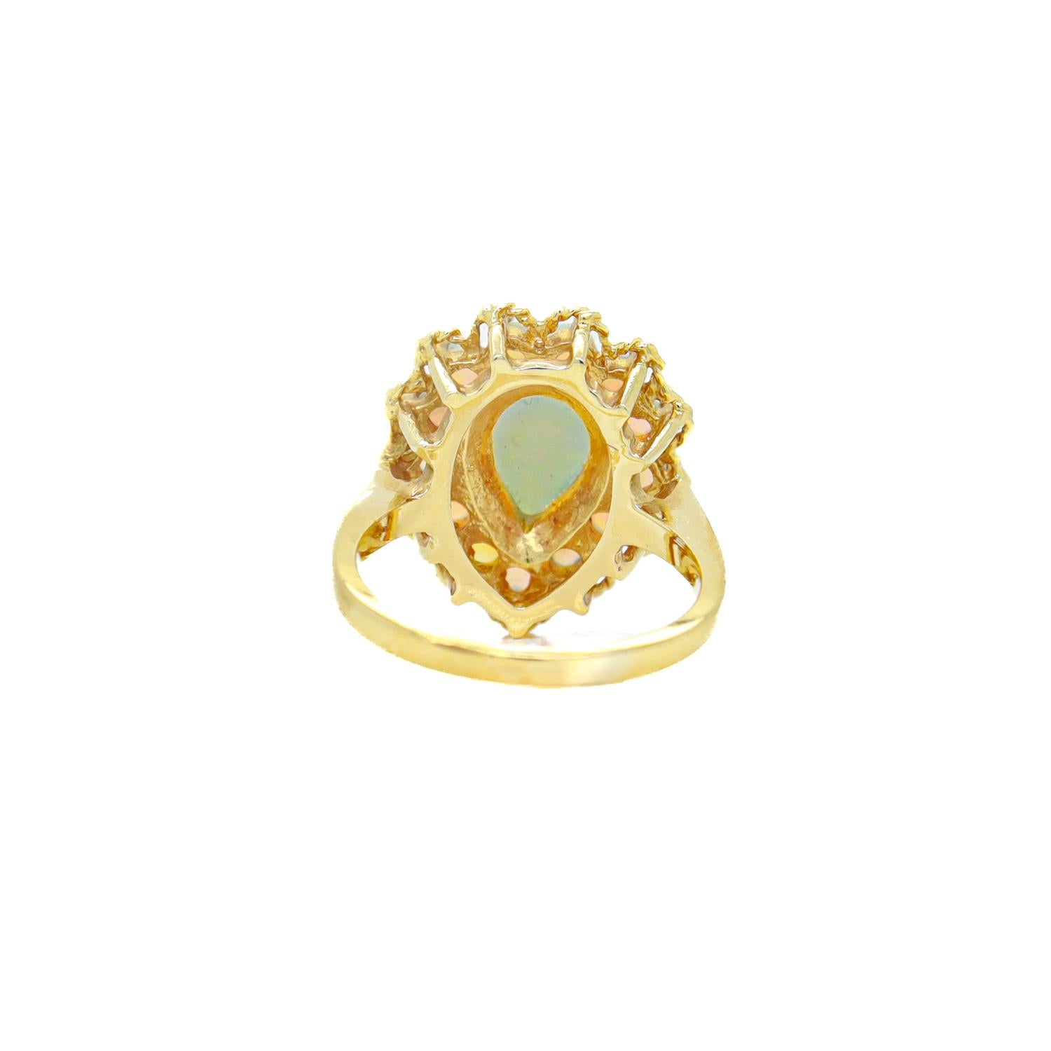 Anillo de Cóctel de Oro de 14k y Racimo de Ópalo 4