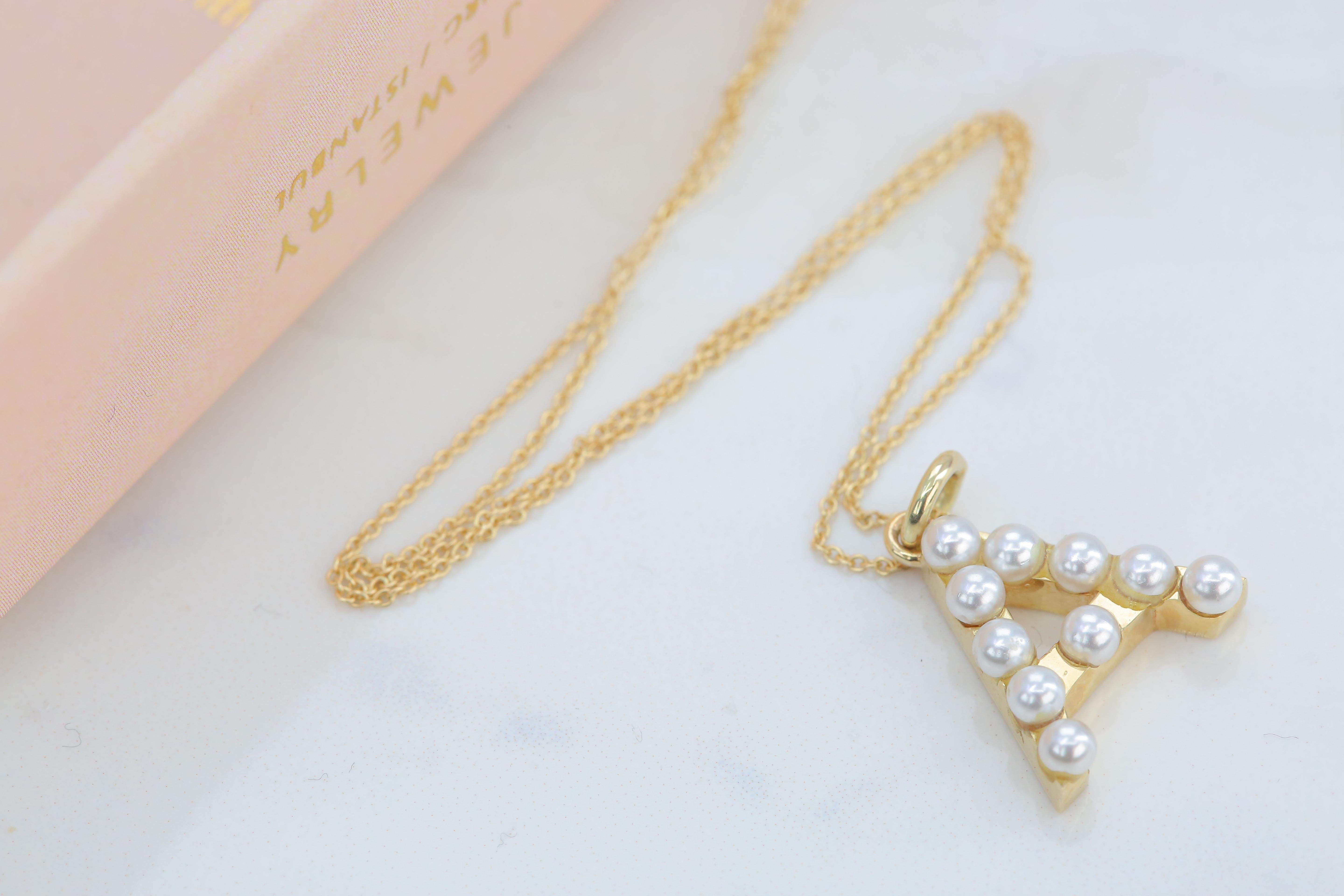 gold and pearl initial necklace
