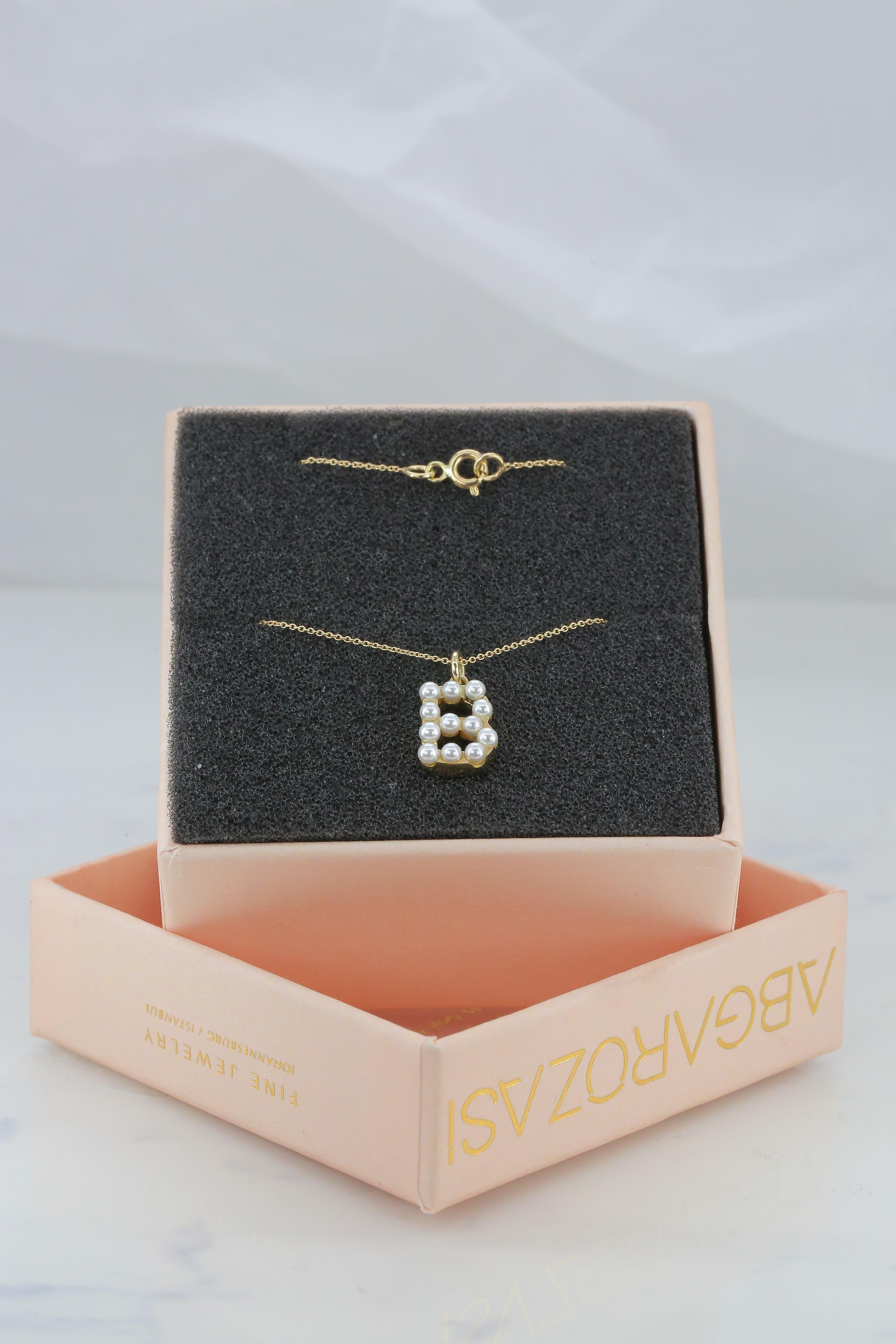 letter b necklace gold