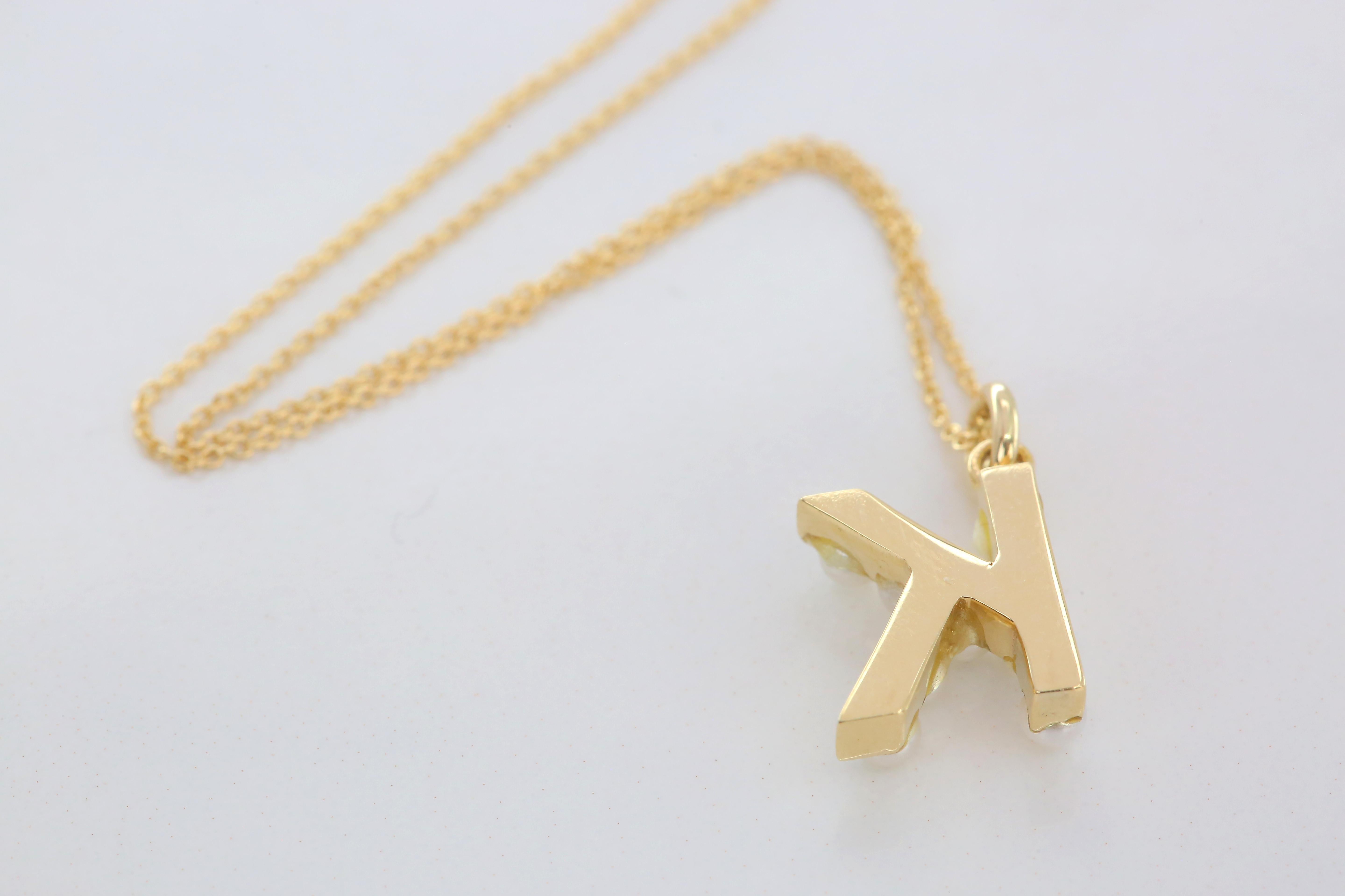 14K Gold and Pearl Initial Letter K Necklace In New Condition For Sale In ISTANBUL, TR