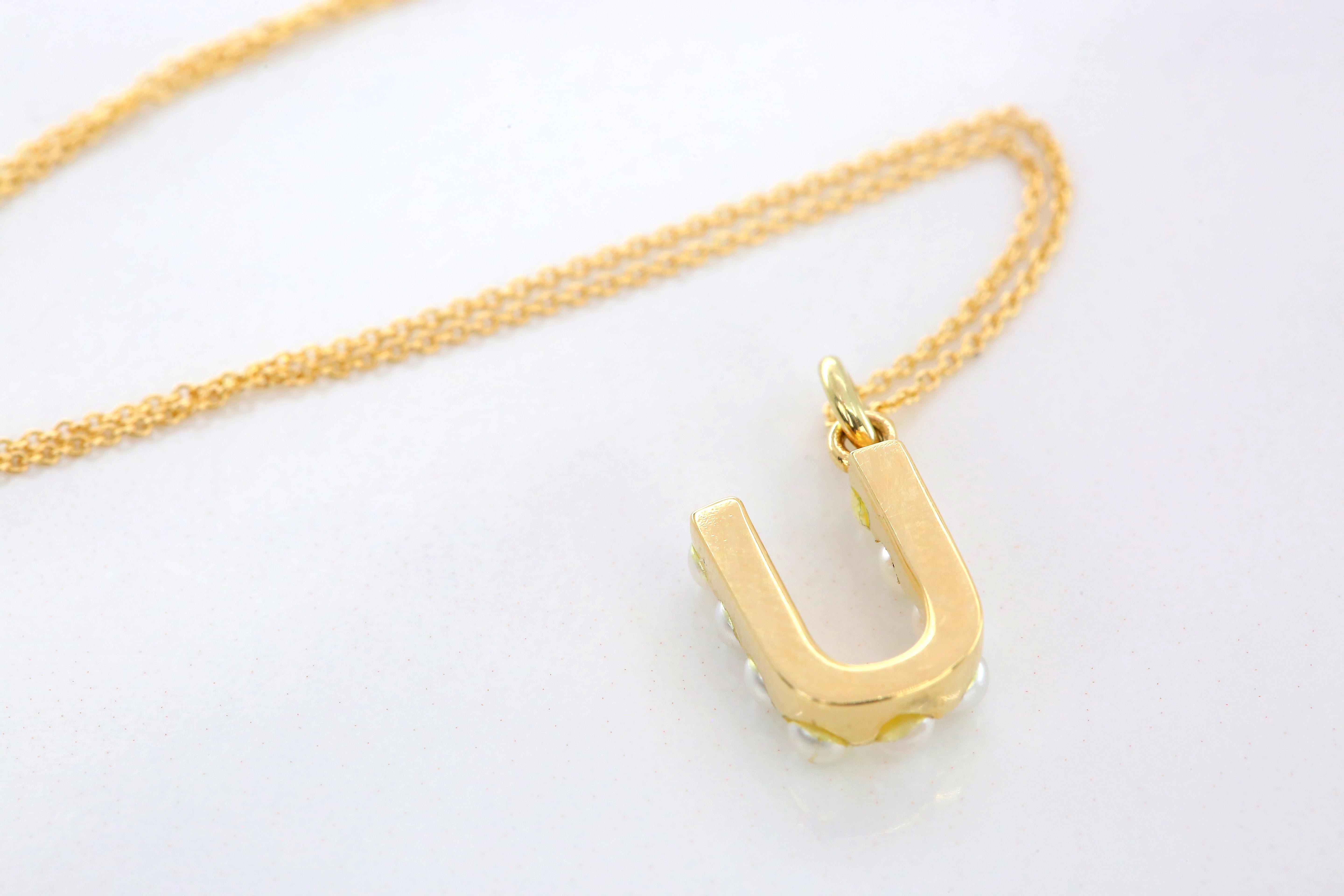 14K Gold and Pearl Initial Letter U Necklace For Sale 1