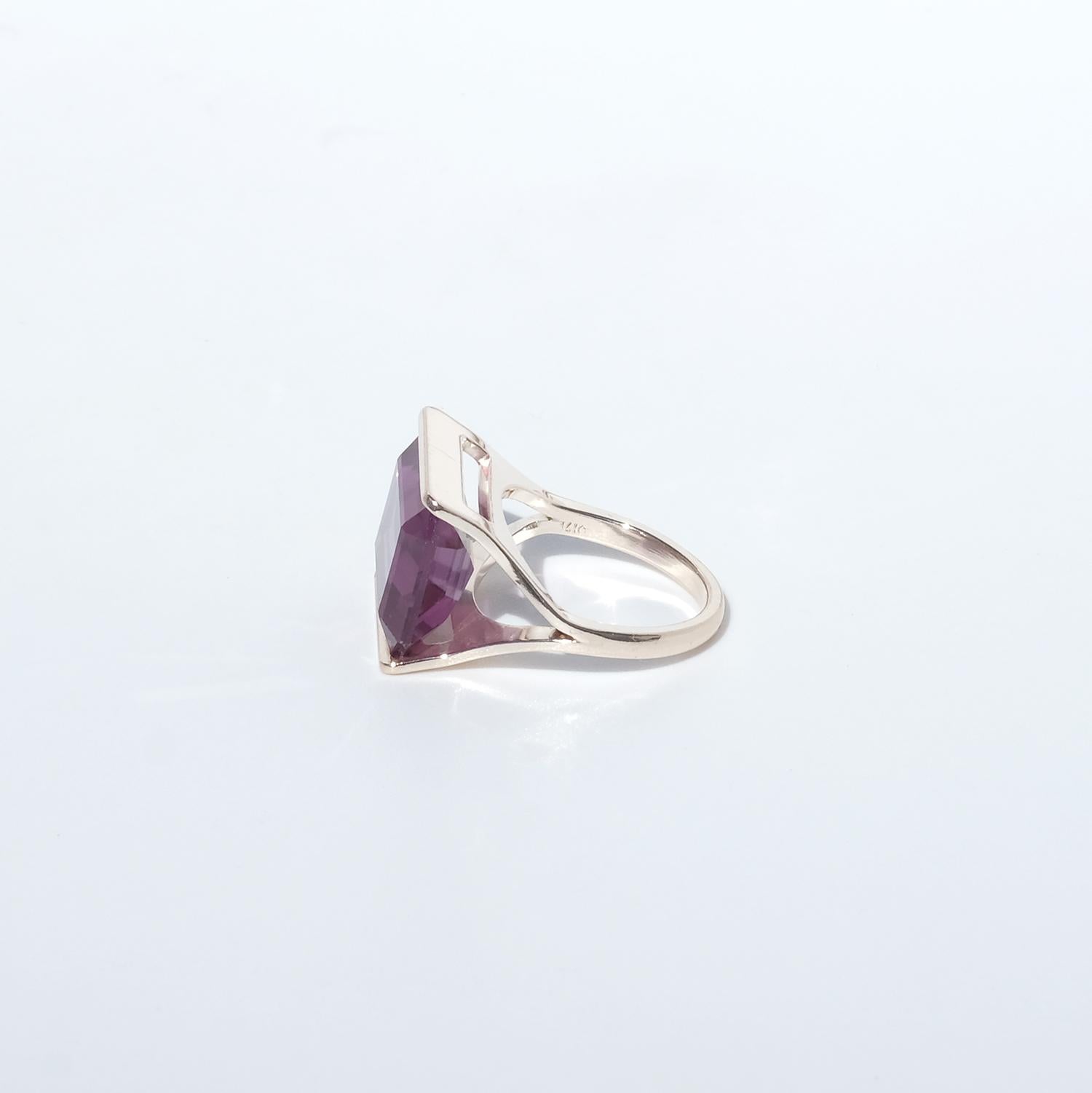 14K Gold und synthetisches Korund Vintage-Ring im Angebot 1