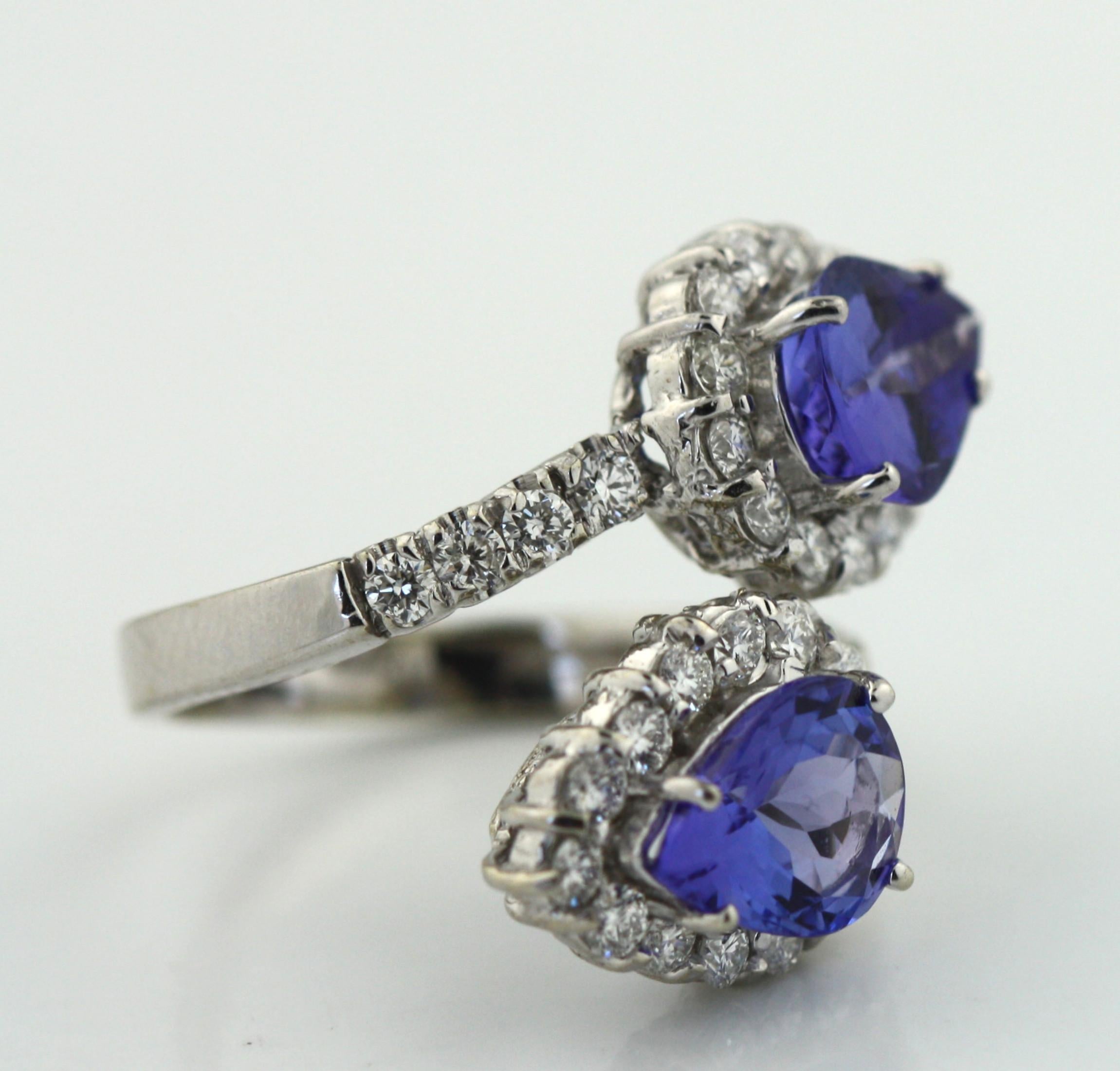 Women's or Men's 14K Gold and Tanzanite and Diamond Ring